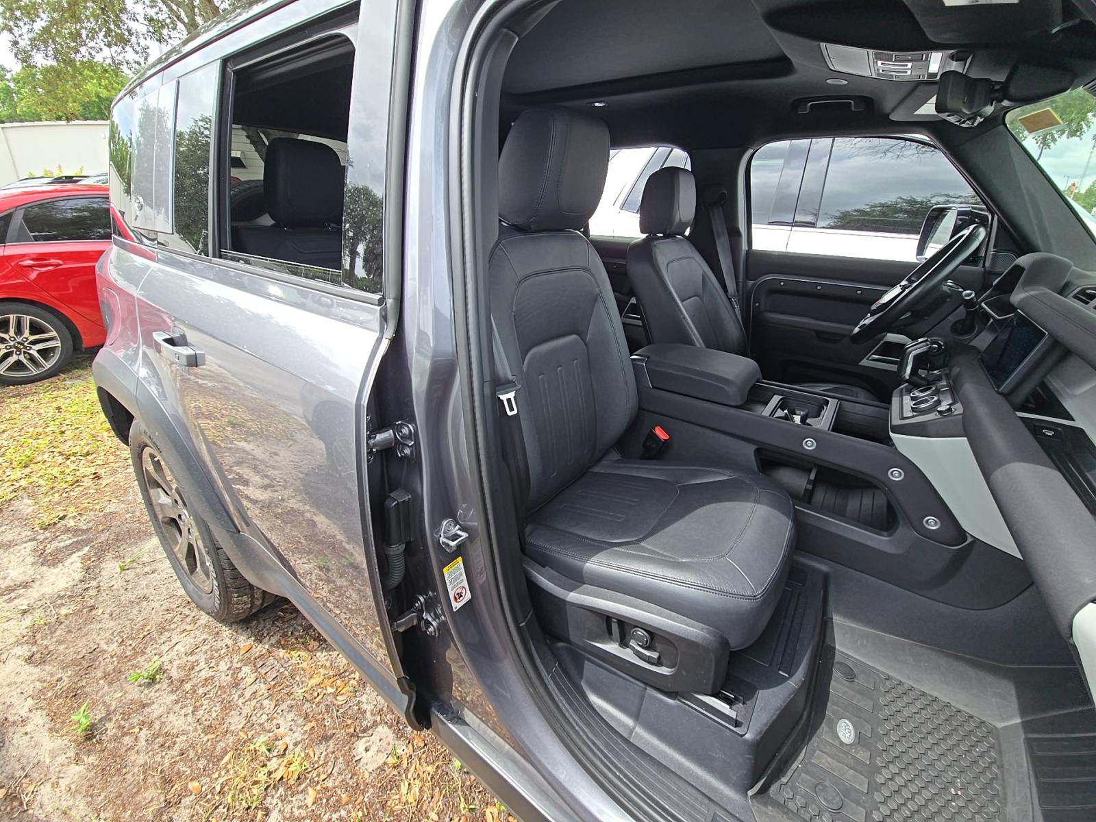 2022 Land Rover Defender 110 SE AWD