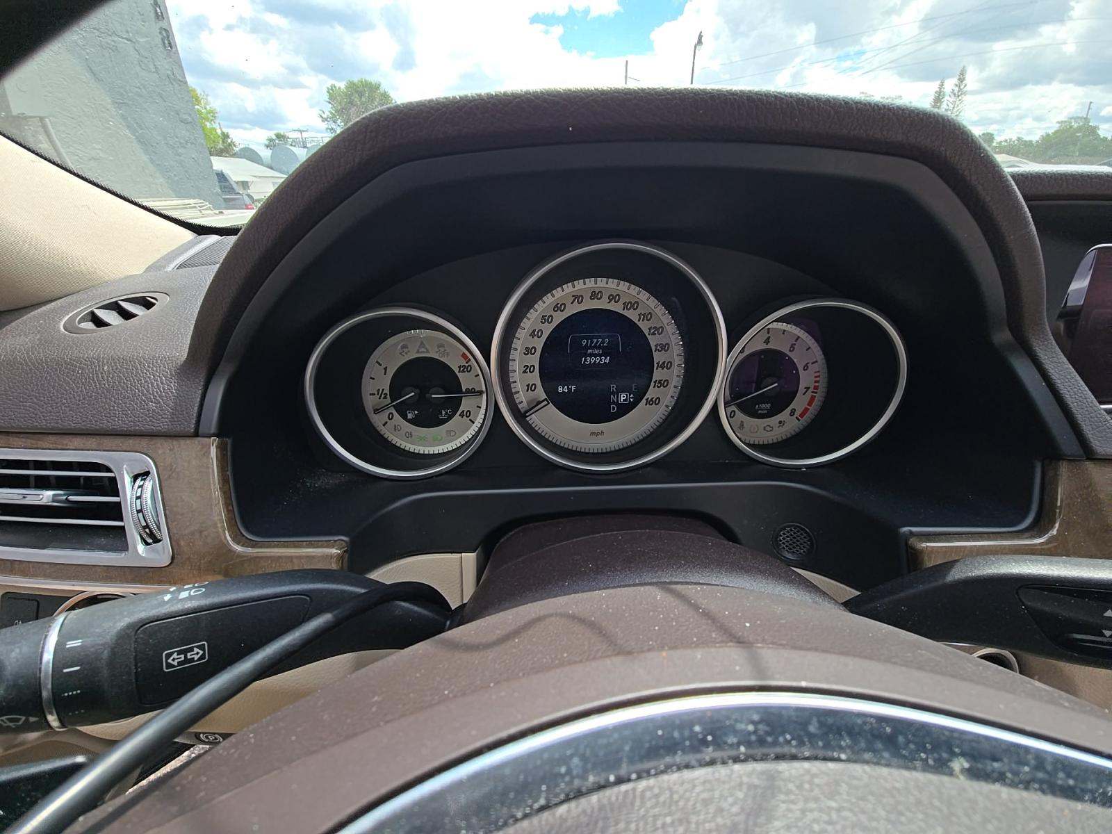 MERCEDES-BENZ E-CLASS - 9