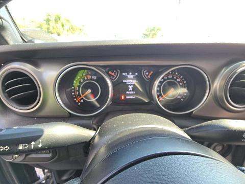 JEEP UNLIMITED SPORT S - 9