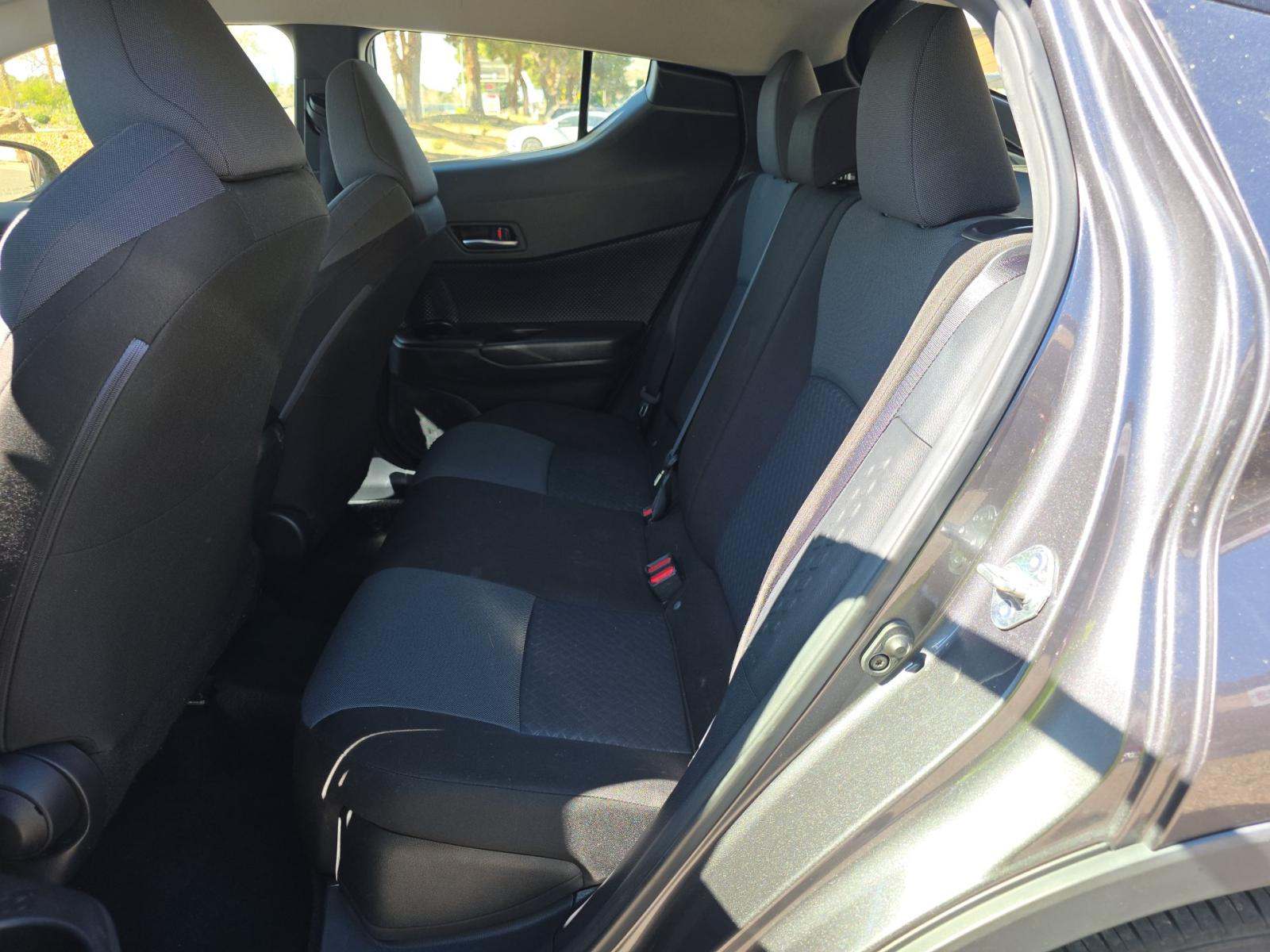 2020 Toyota C-HR LE FWD