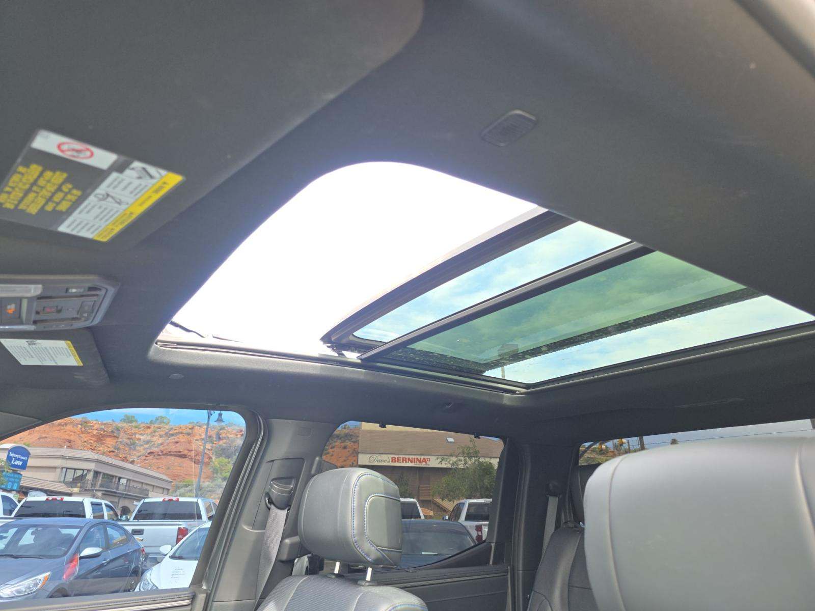 TOYOTA HIGHLANDER - 7