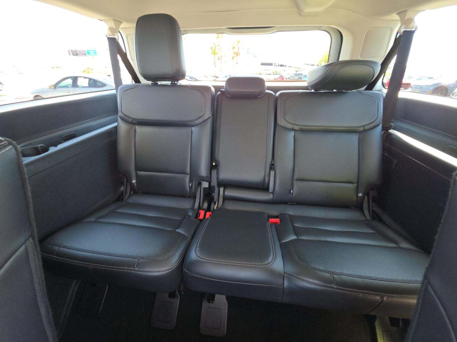 FORD EXPEDITION MAX - 10