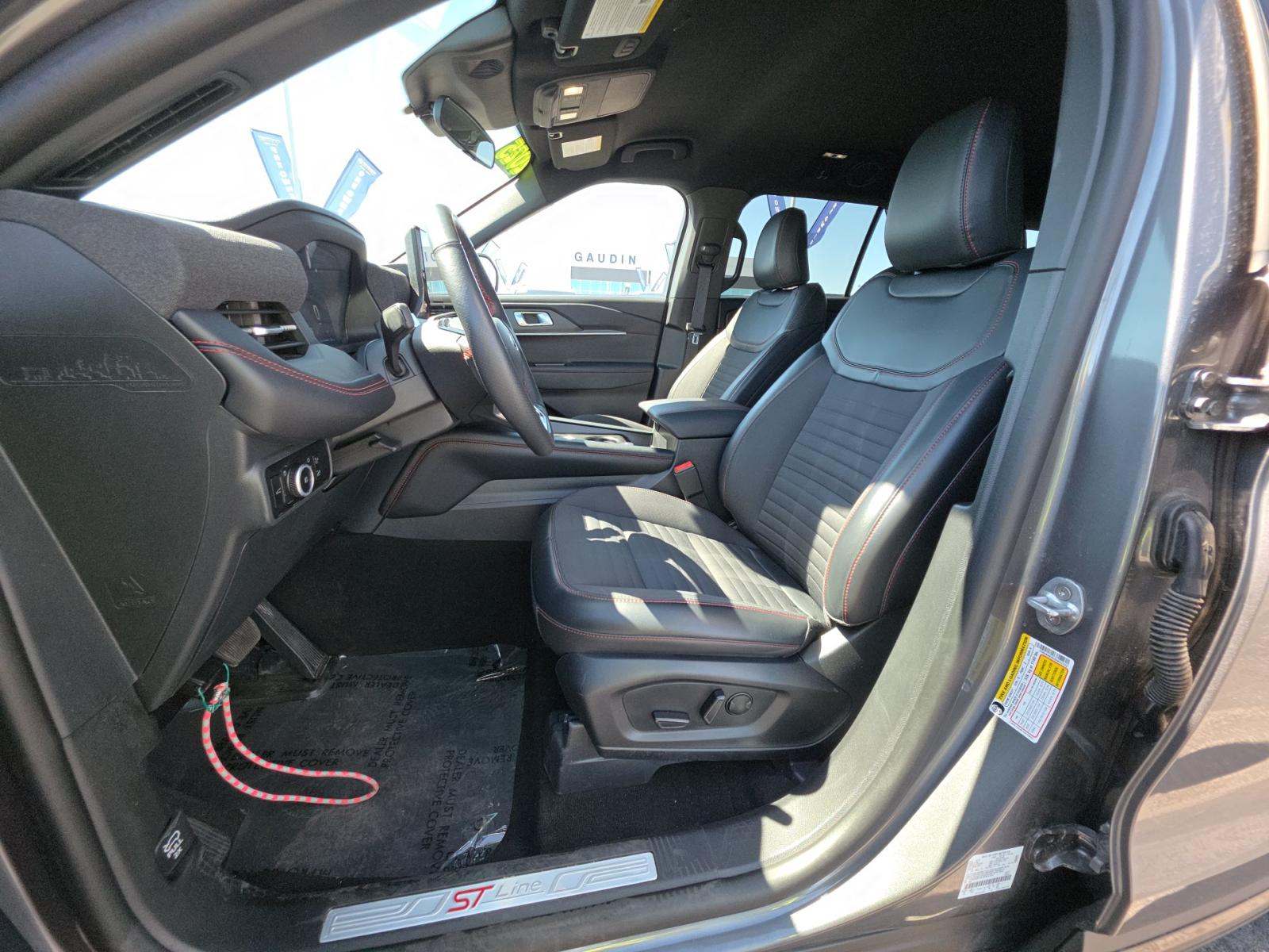 FORD EXPLORER - 2