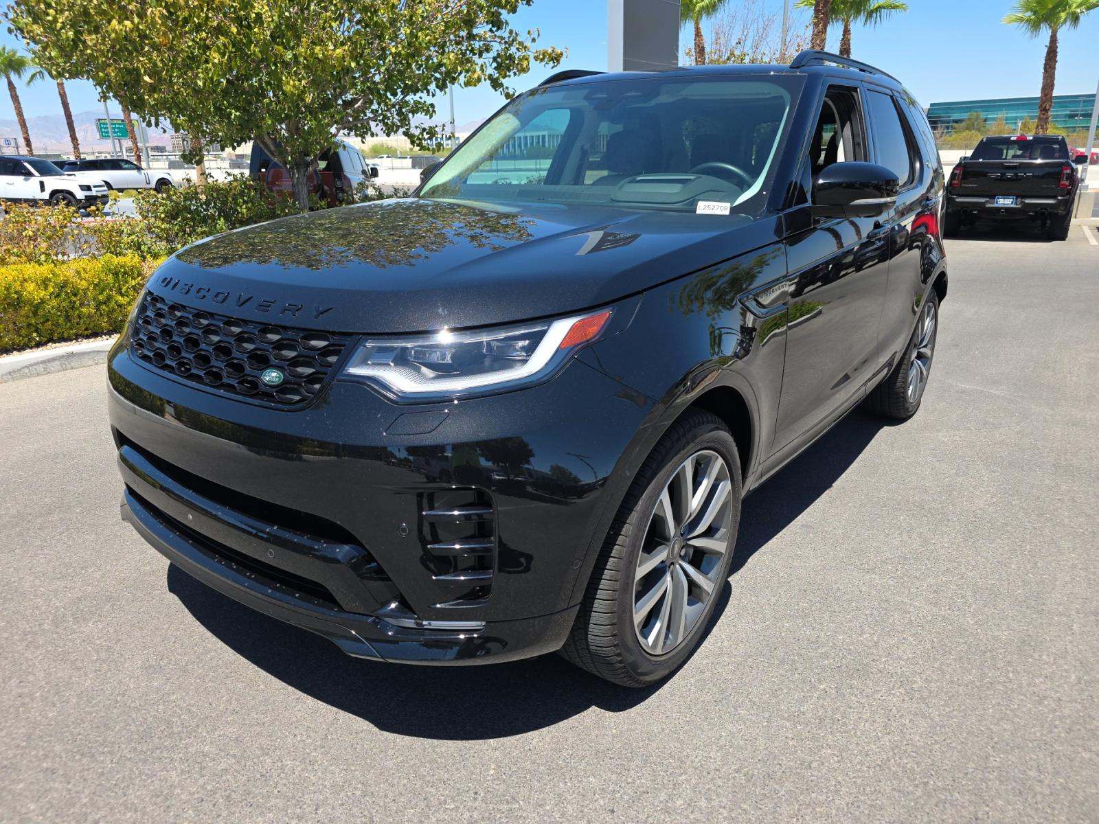 2025 Land Rover Discovery Dynamic SE AWD