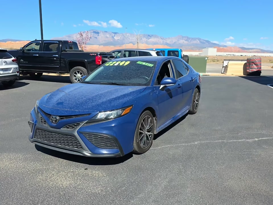2023 Toyota Camry SE FWD
