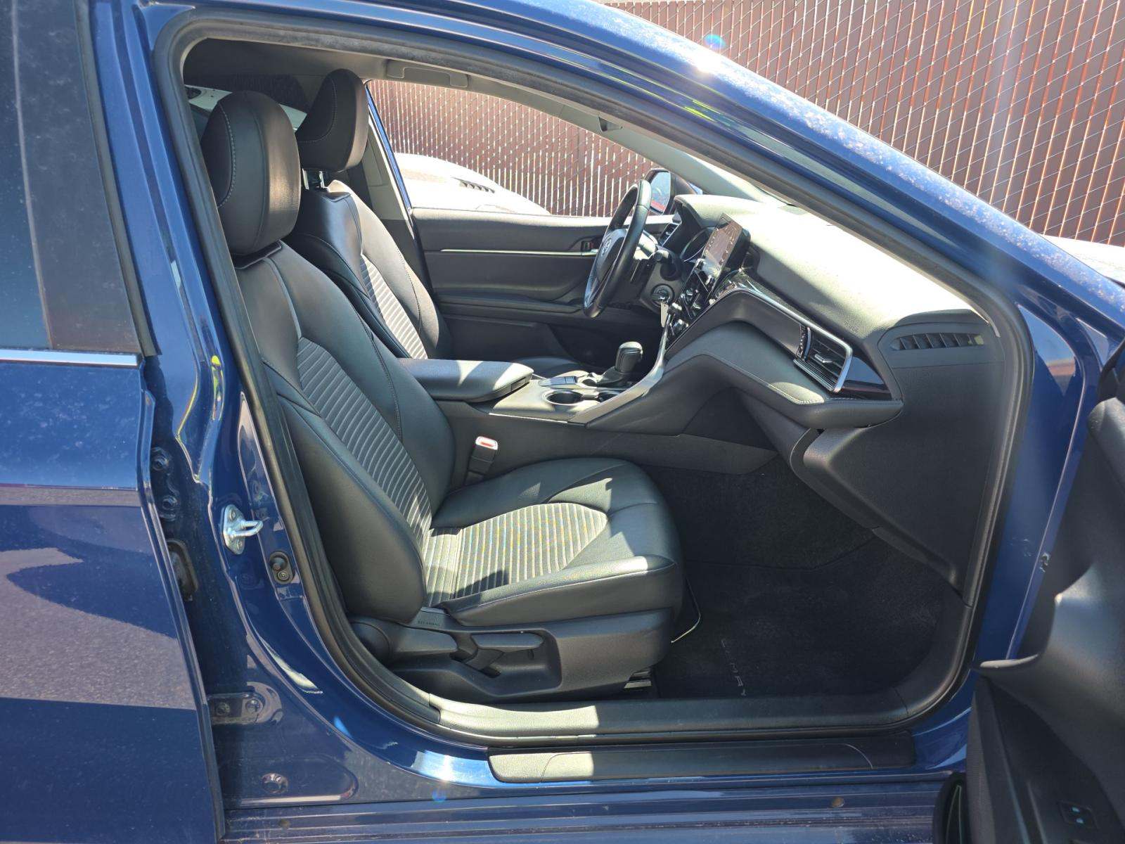 2023 Toyota Camry SE FWD