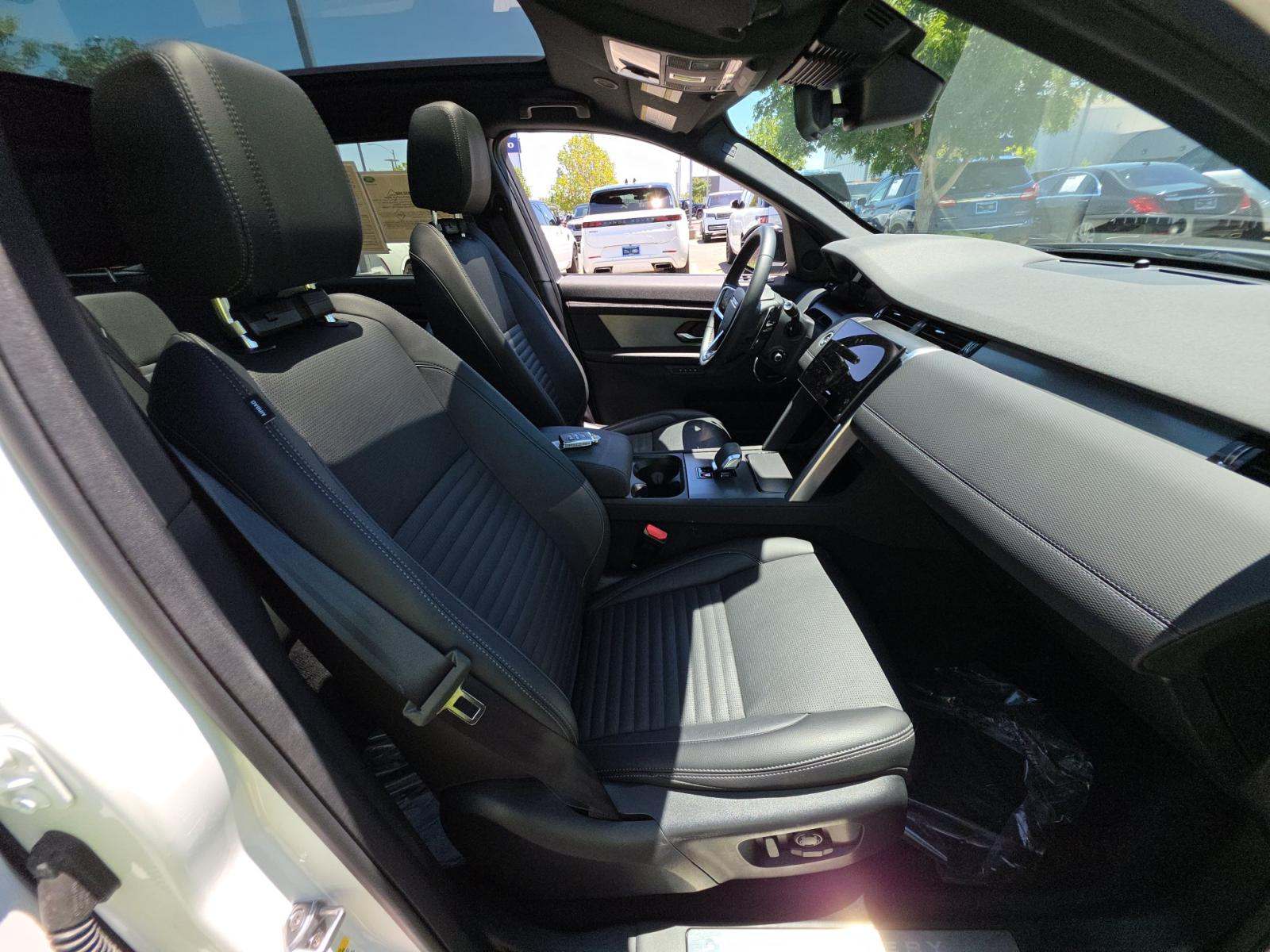 2024 Land Rover Discovery Sport Dynamic SE AWD
