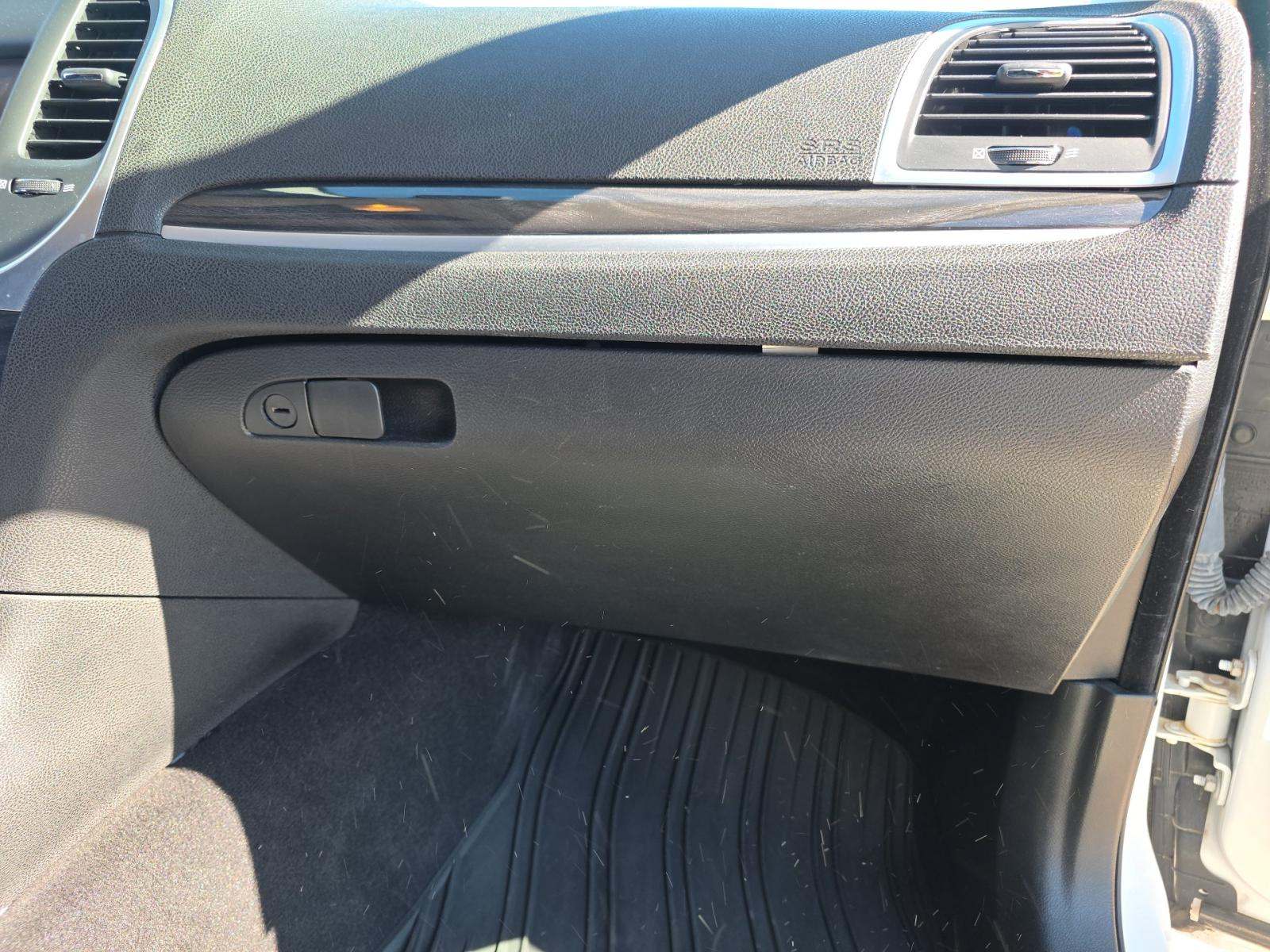 2021 Chrysler 300 Touring L RWD