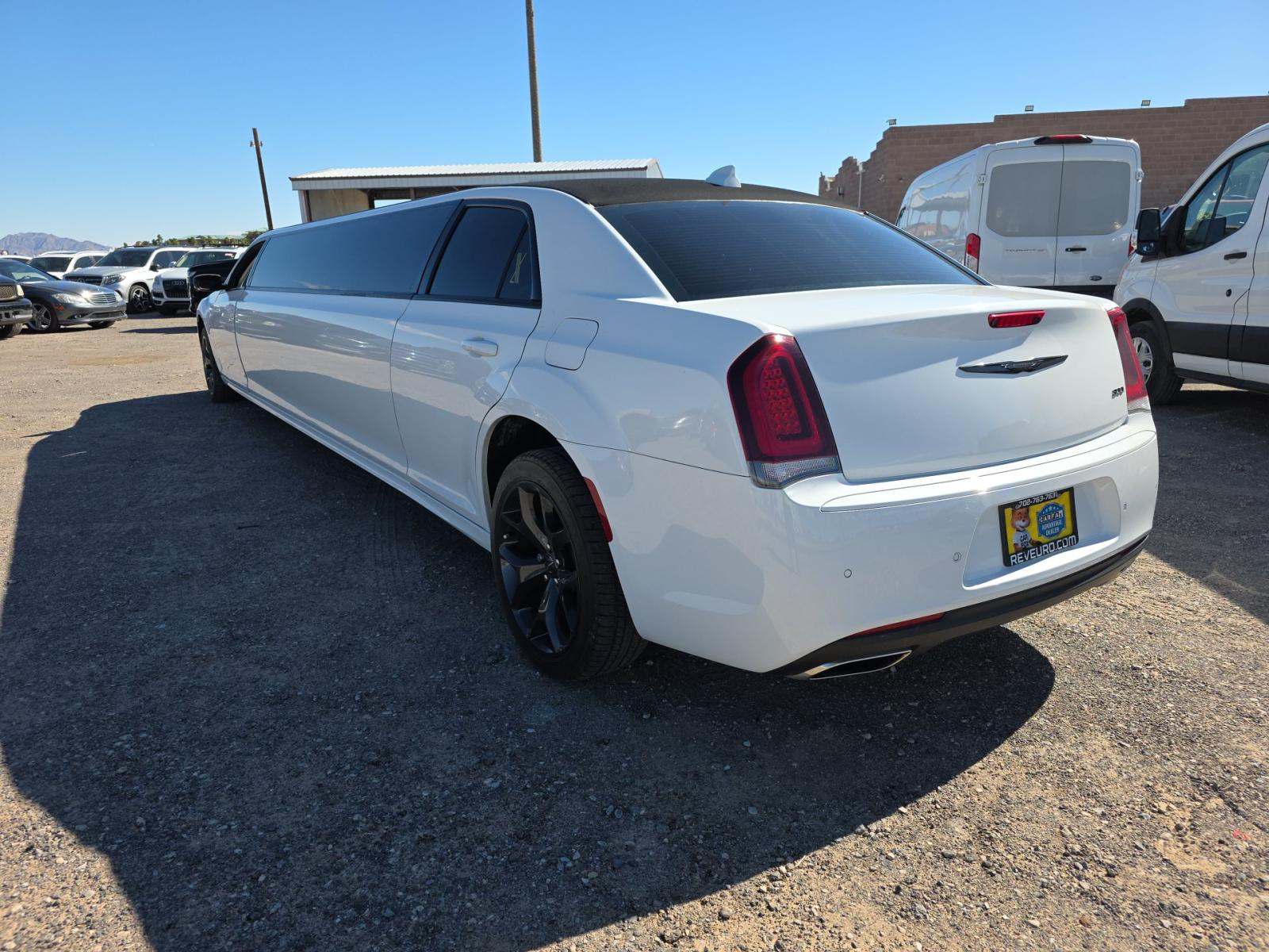 2021 Chrysler 300 Touring L RWD