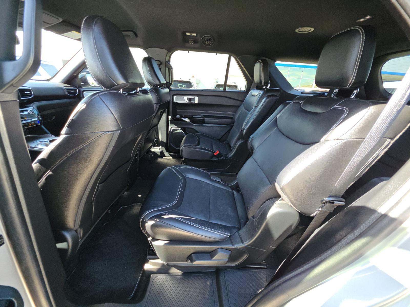 FORD EXPLORER - 9