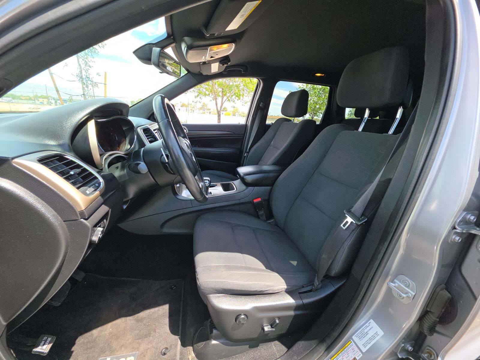 JEEP GRAND CHEROKEE - 2