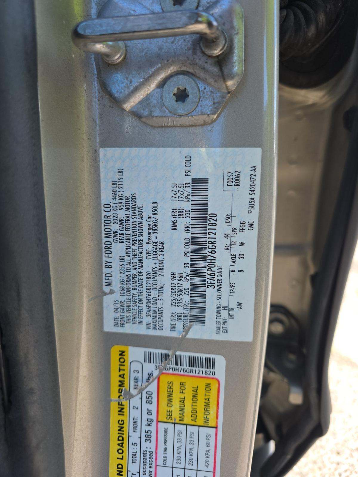 2016 Ford Fusion SE FWD
