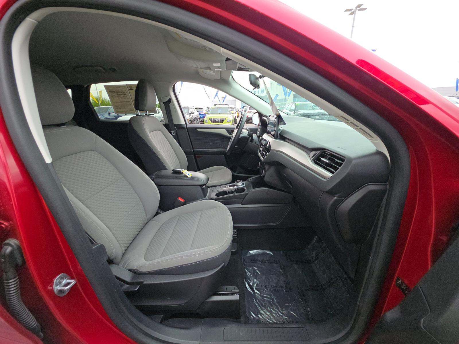 2022 Ford Escape SE FWD