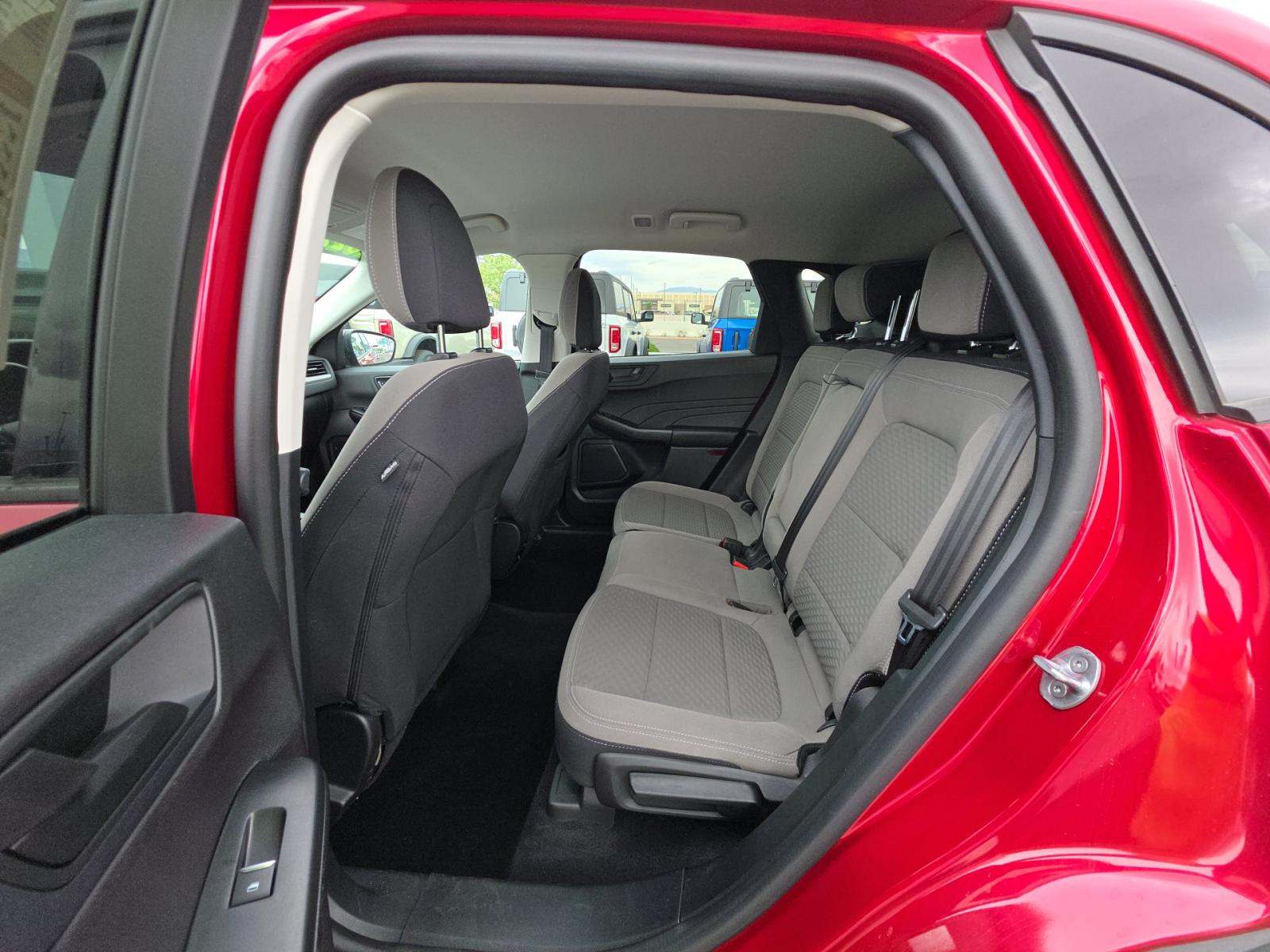 2022 Ford Escape SE FWD