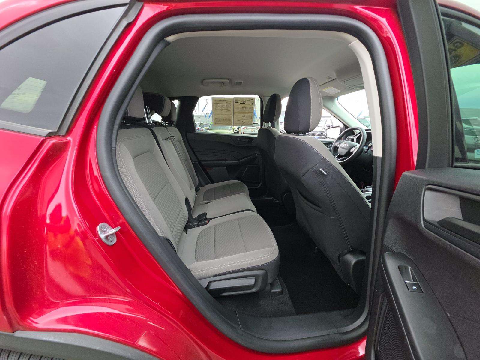 2022 Ford Escape SE FWD