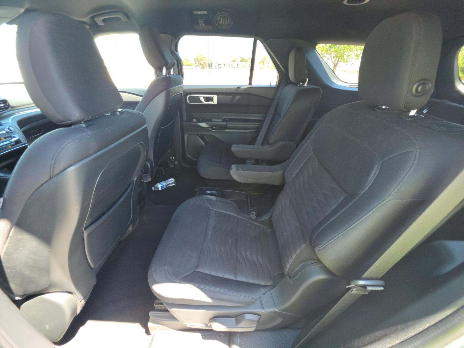 FORD EXPLORER - 9