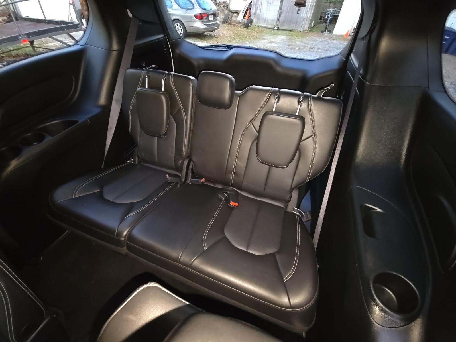 2025 Chrysler Pacifica Select FWD