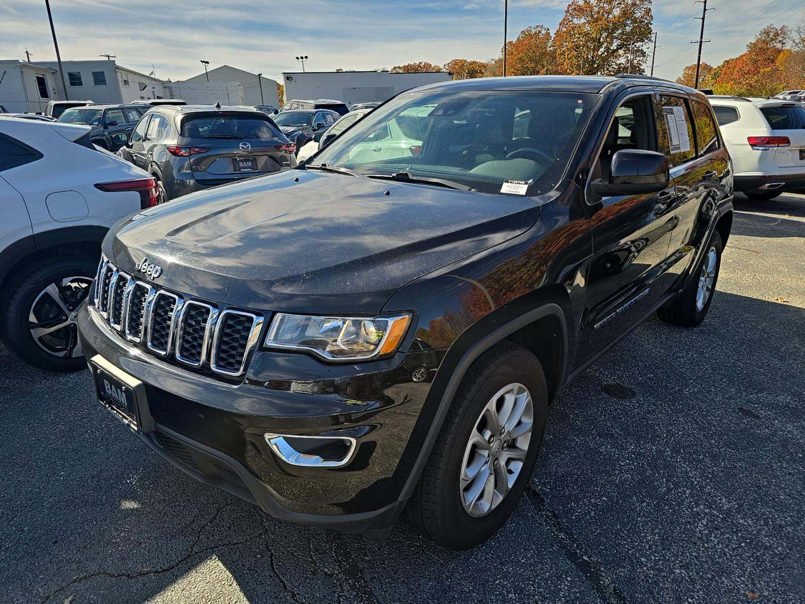 2022 Jeep Grand Cherokee Laredo X AWD