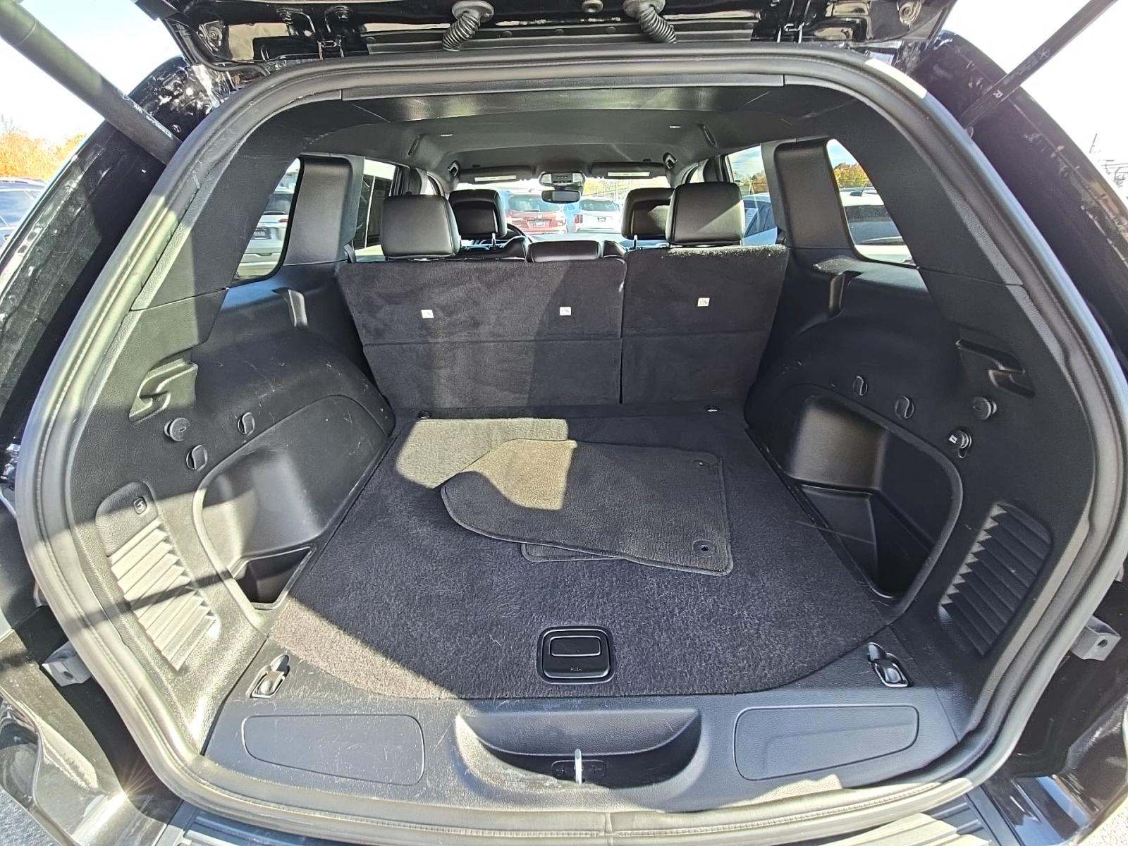 2022 Jeep Grand Cherokee Laredo X AWD