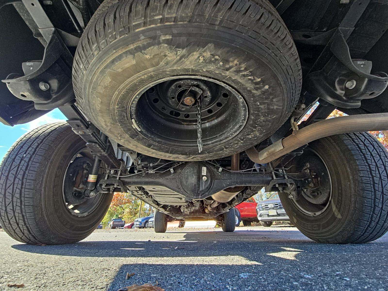 2023 Toyota Tacoma SR5 AWD