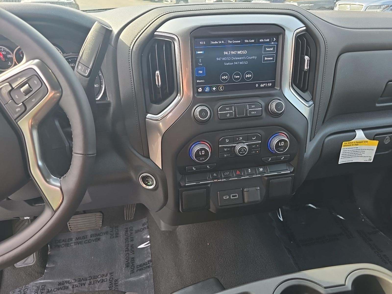 2022 Chevrolet Silverado 1500 LT AWD