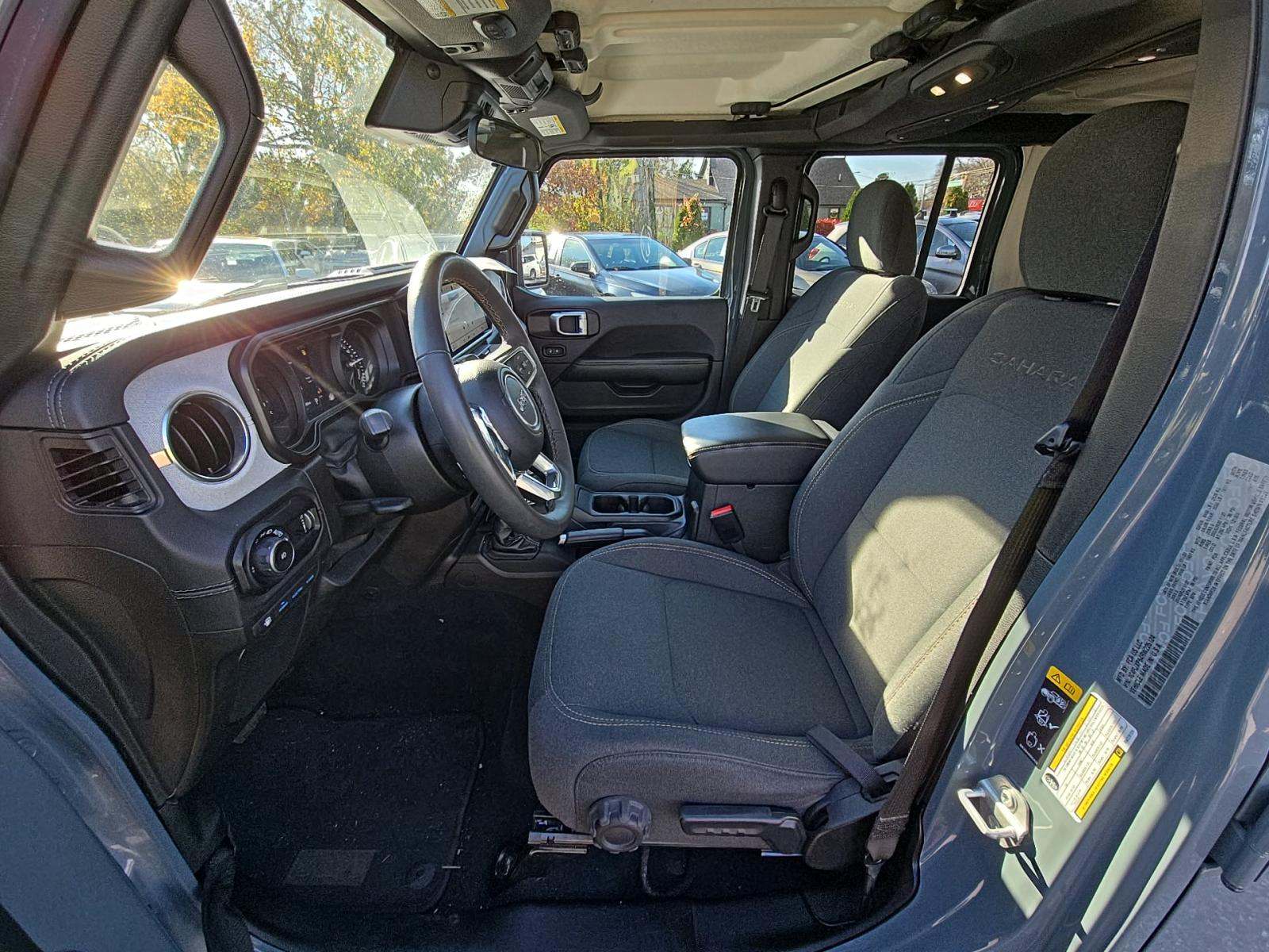 2024 Jeep Wrangler 4xe Sahara AWD