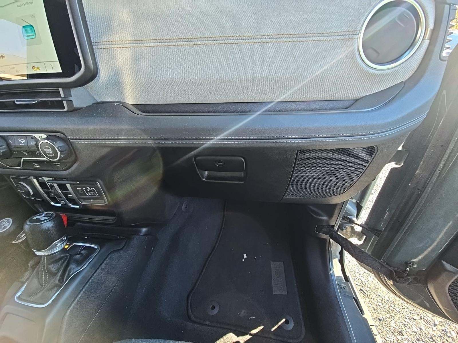 2024 Jeep Wrangler 4xe Sahara AWD