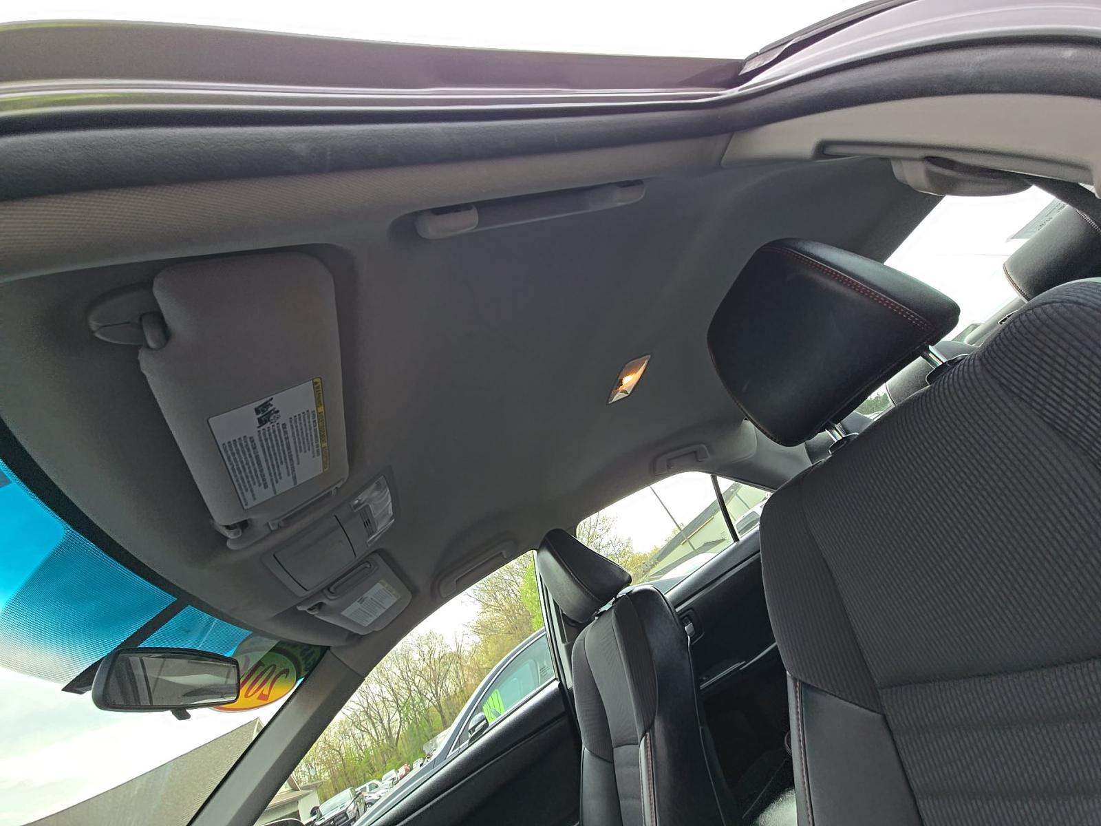 2016 Toyota Camry SE FWD