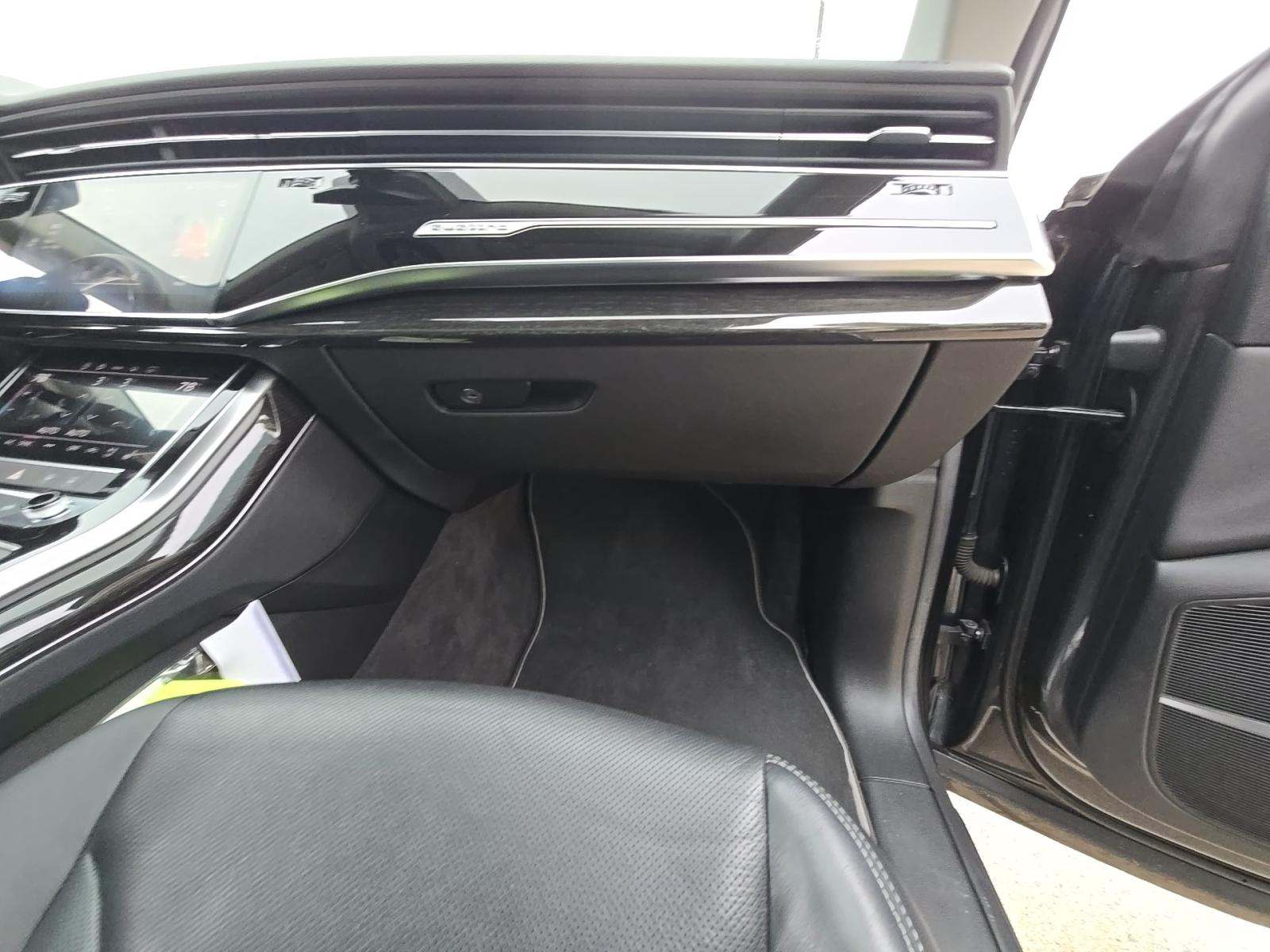 2021 Audi Q8 Premium Plus AWD