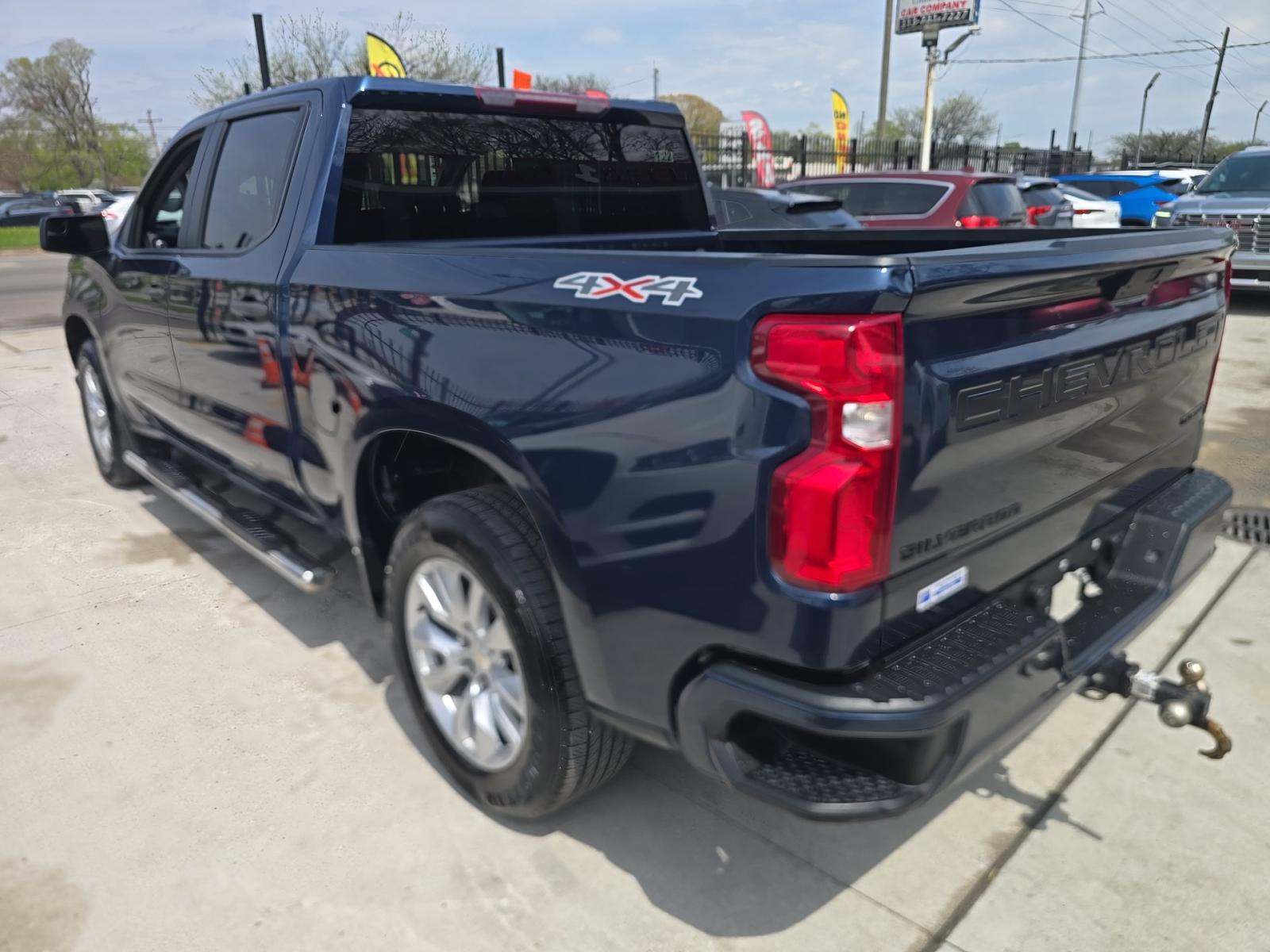 CHEVROLET CUSTOM - 2