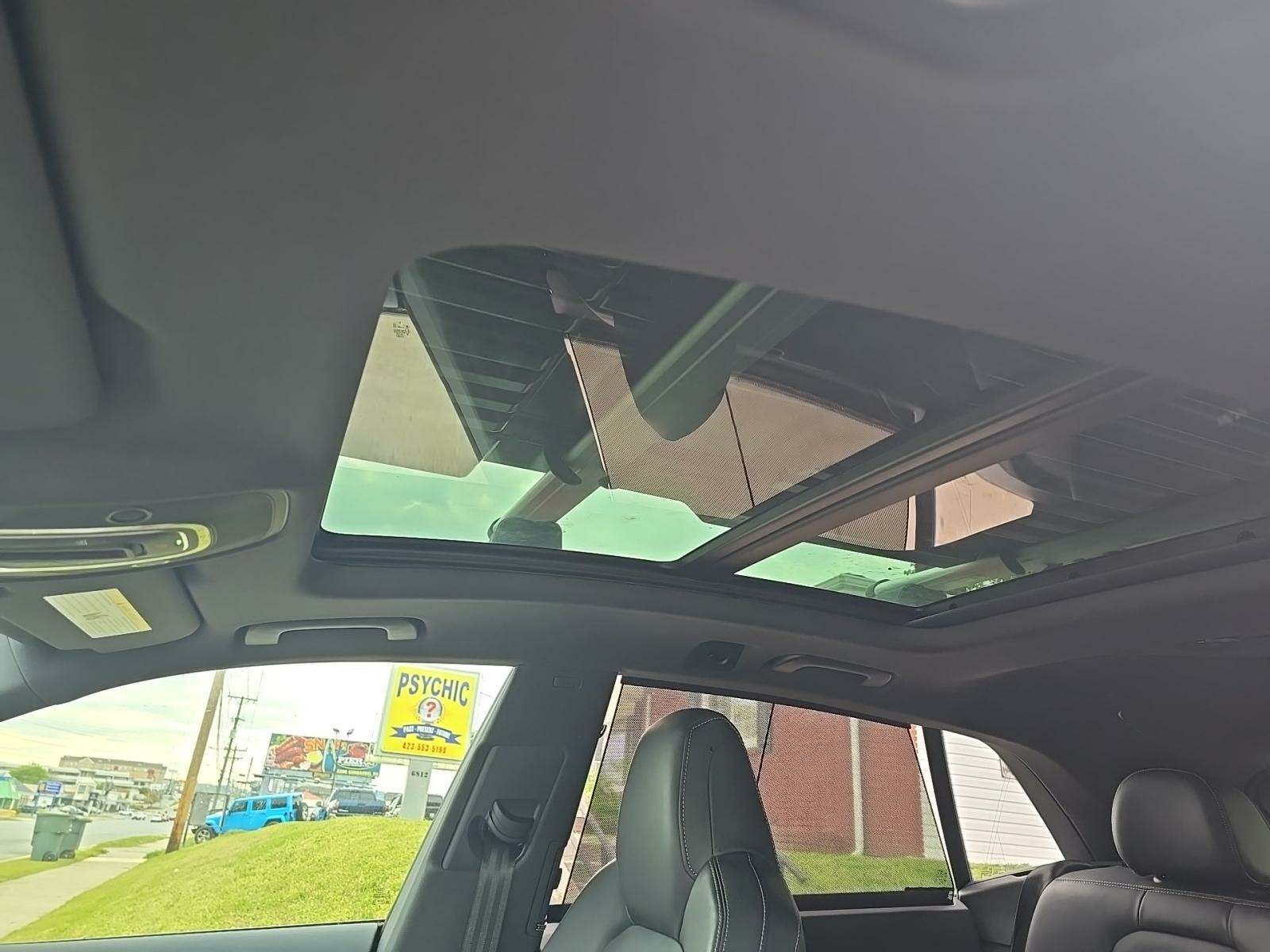 2023 Audi SQ8 Premium Plus AWD