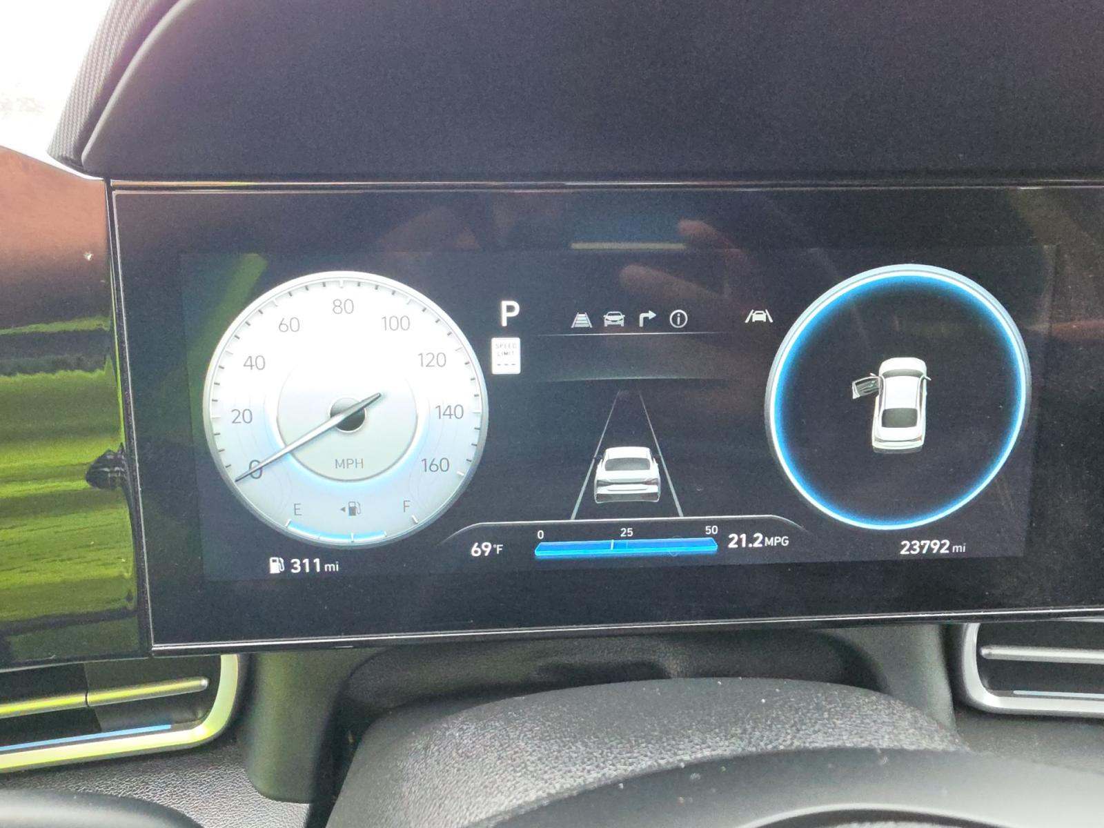 2025 Hyundai Elantra SEL Convenience FWD