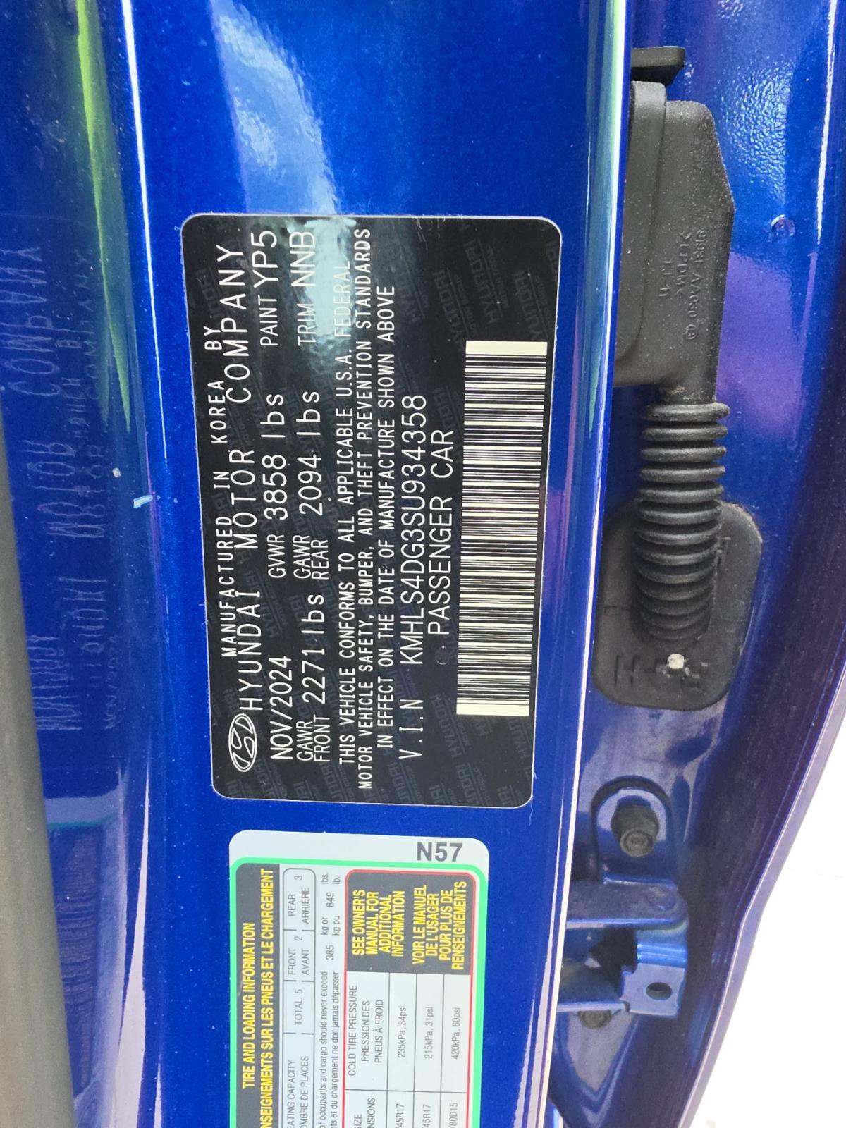 2025 Hyundai Elantra SEL Convenience FWD