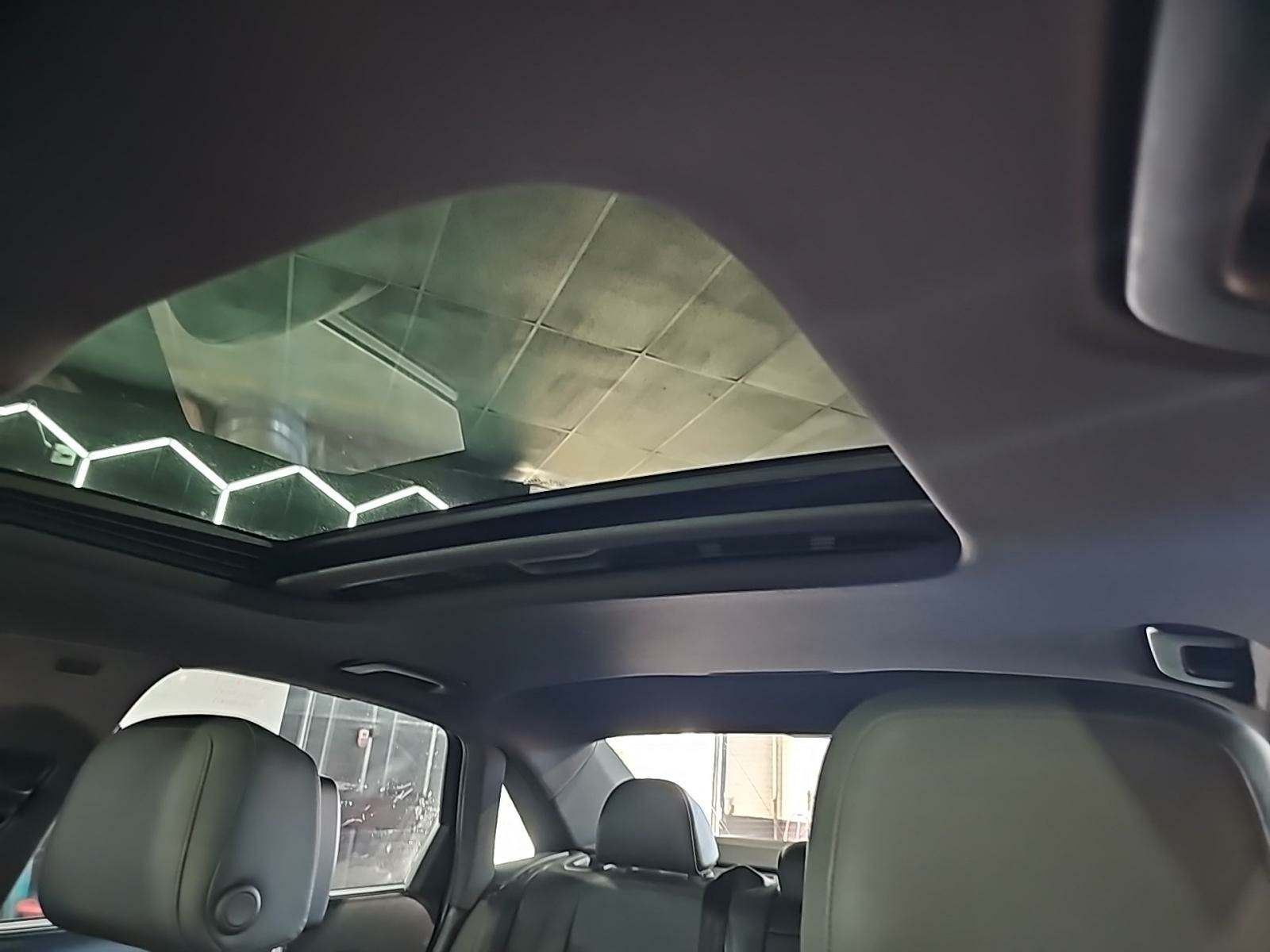 2017 Audi A4 Prestige AWD