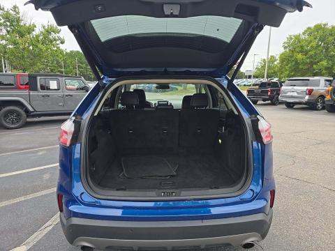 2022 Ford Edge Titanium AWD