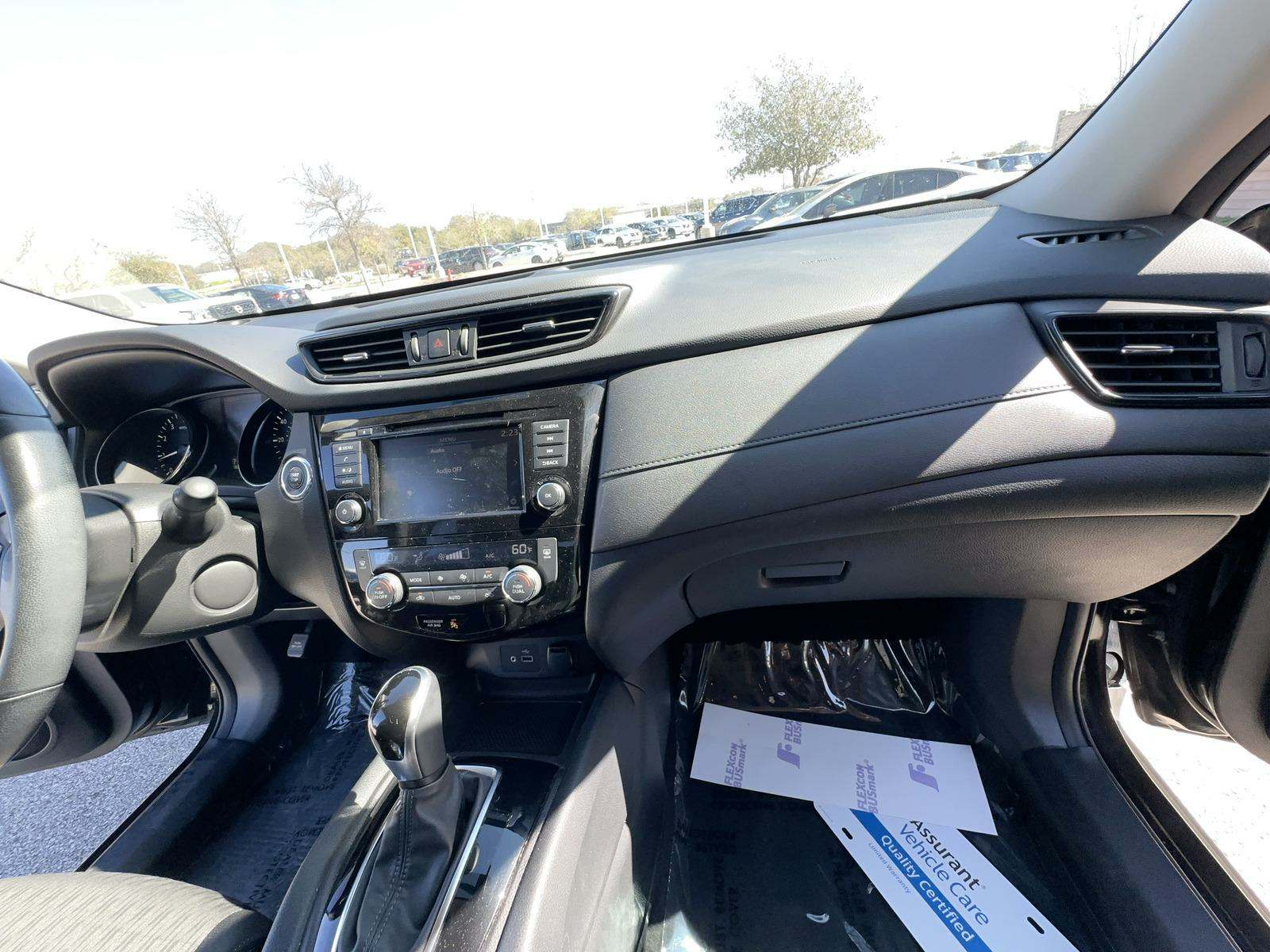 2019 Nissan Rogue SV FWD