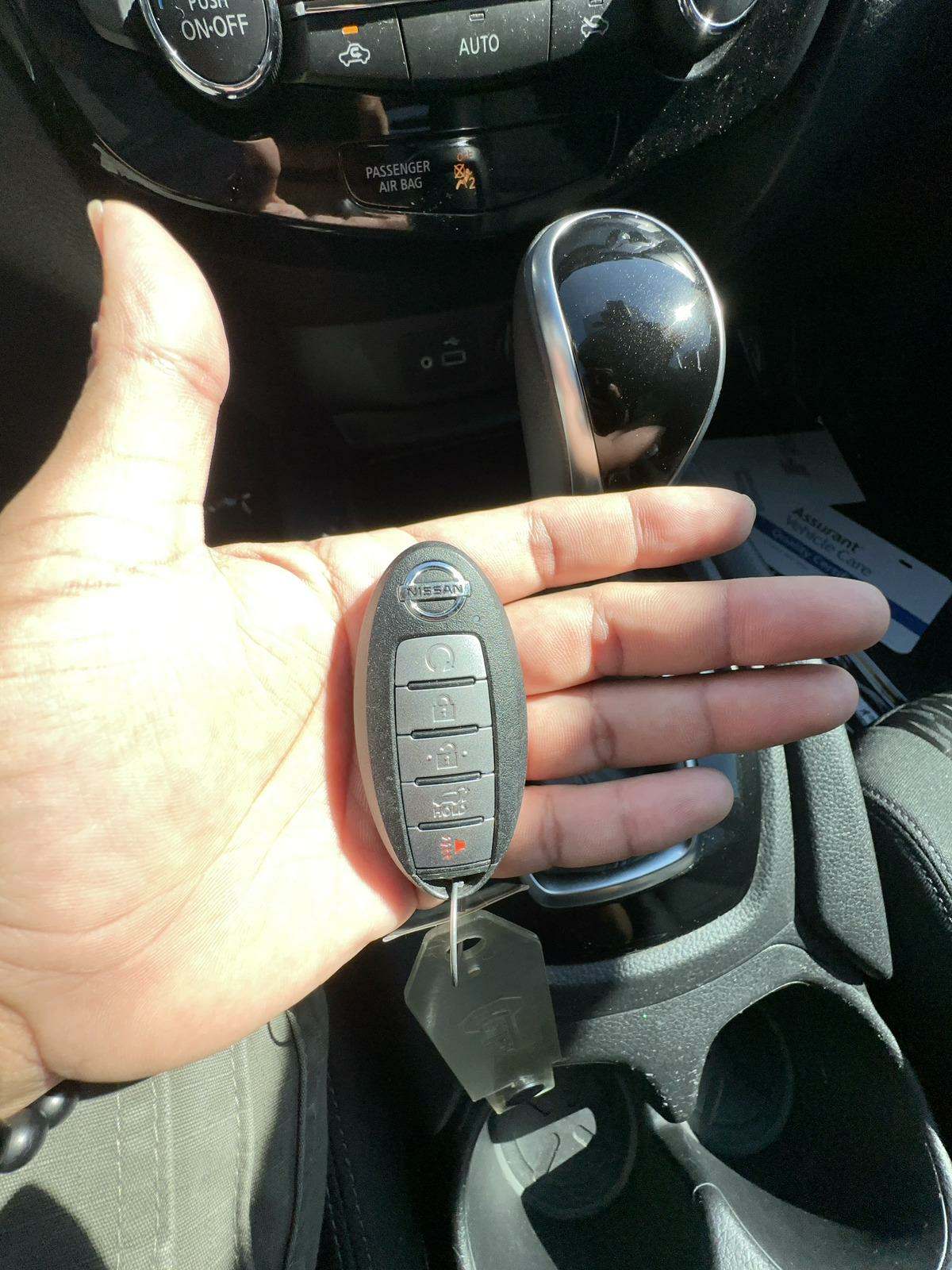 2019 Nissan Rogue SV FWD