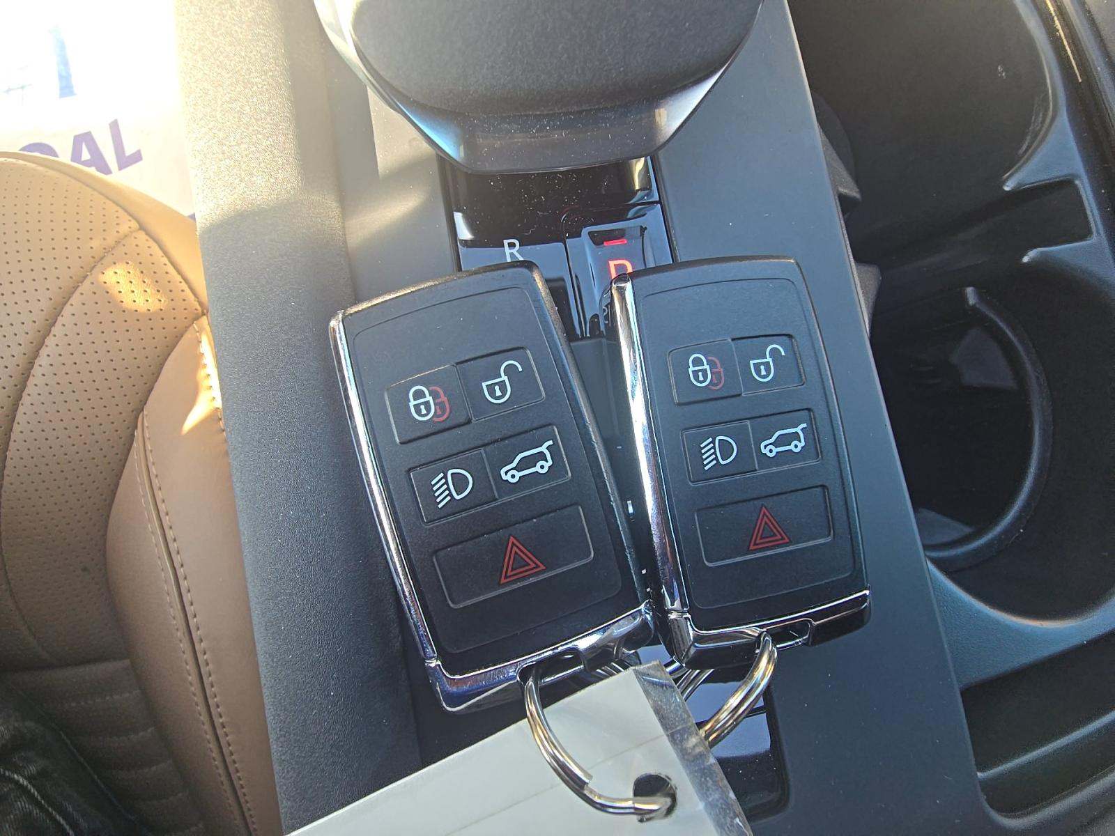 2023 Land Rover Discovery Metropolitan Edition AWD