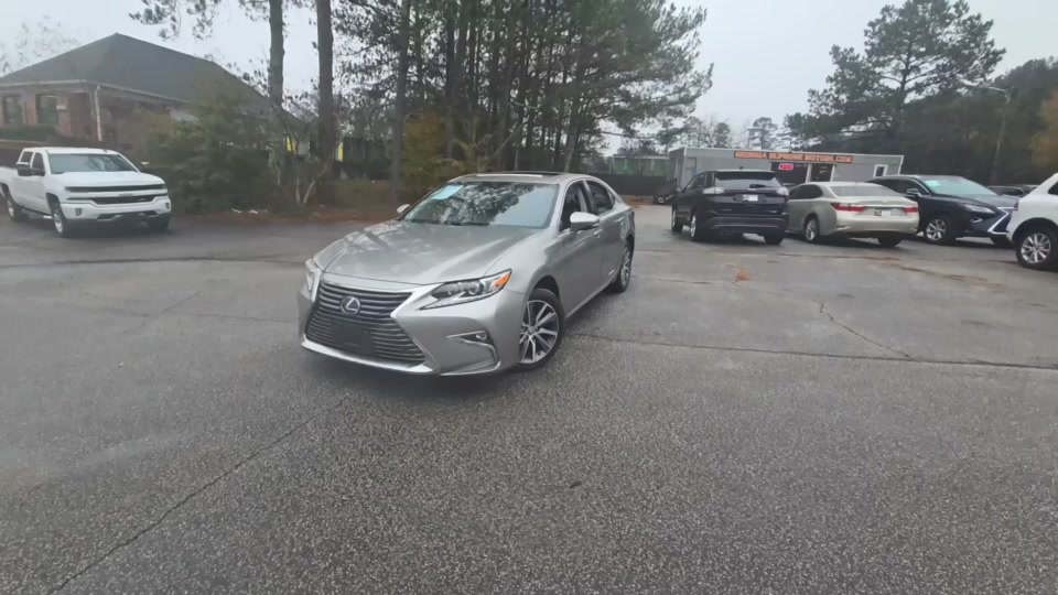2016 Lexus ES 300h