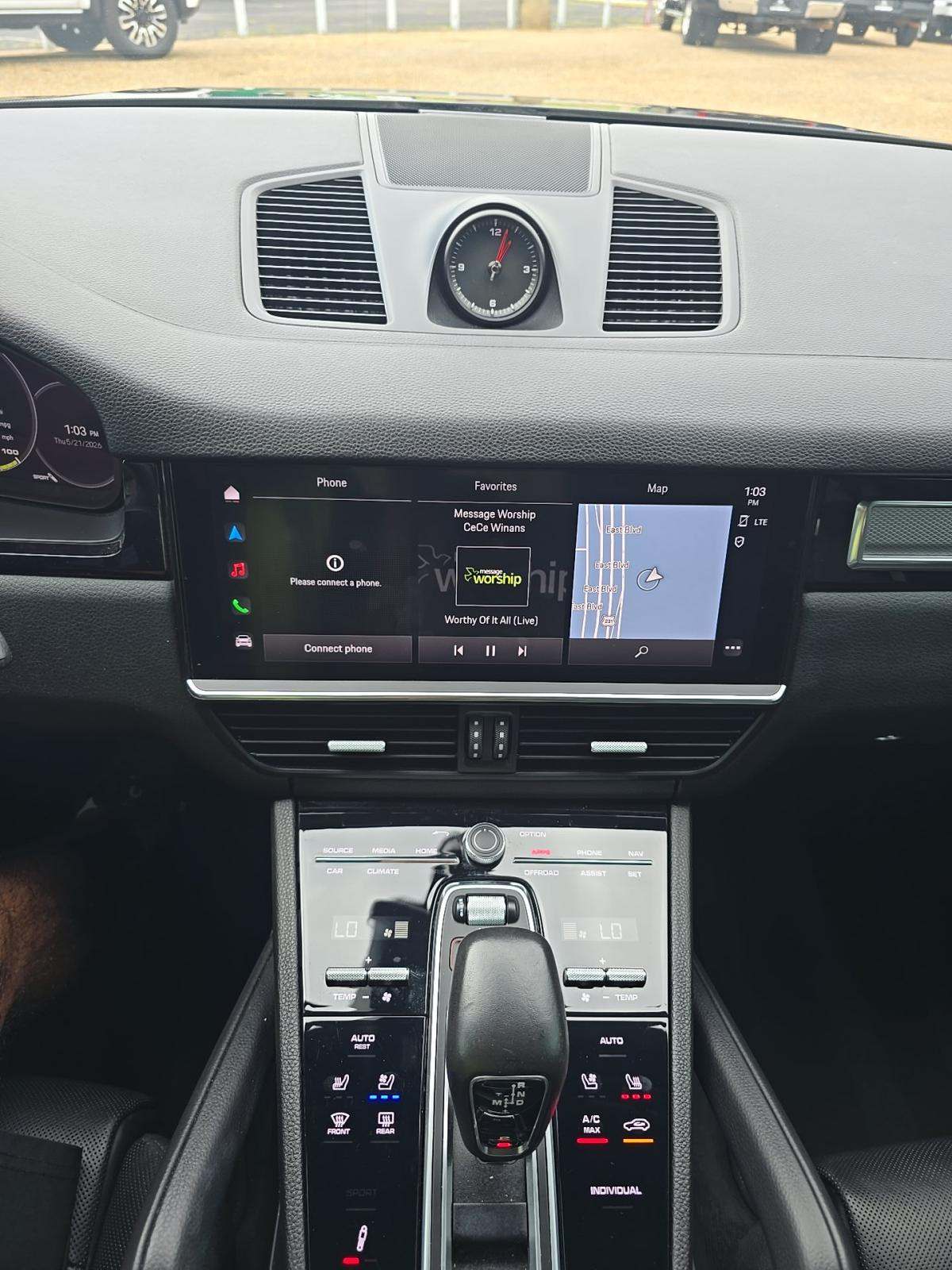 PORSCHE CAYENNE - 10