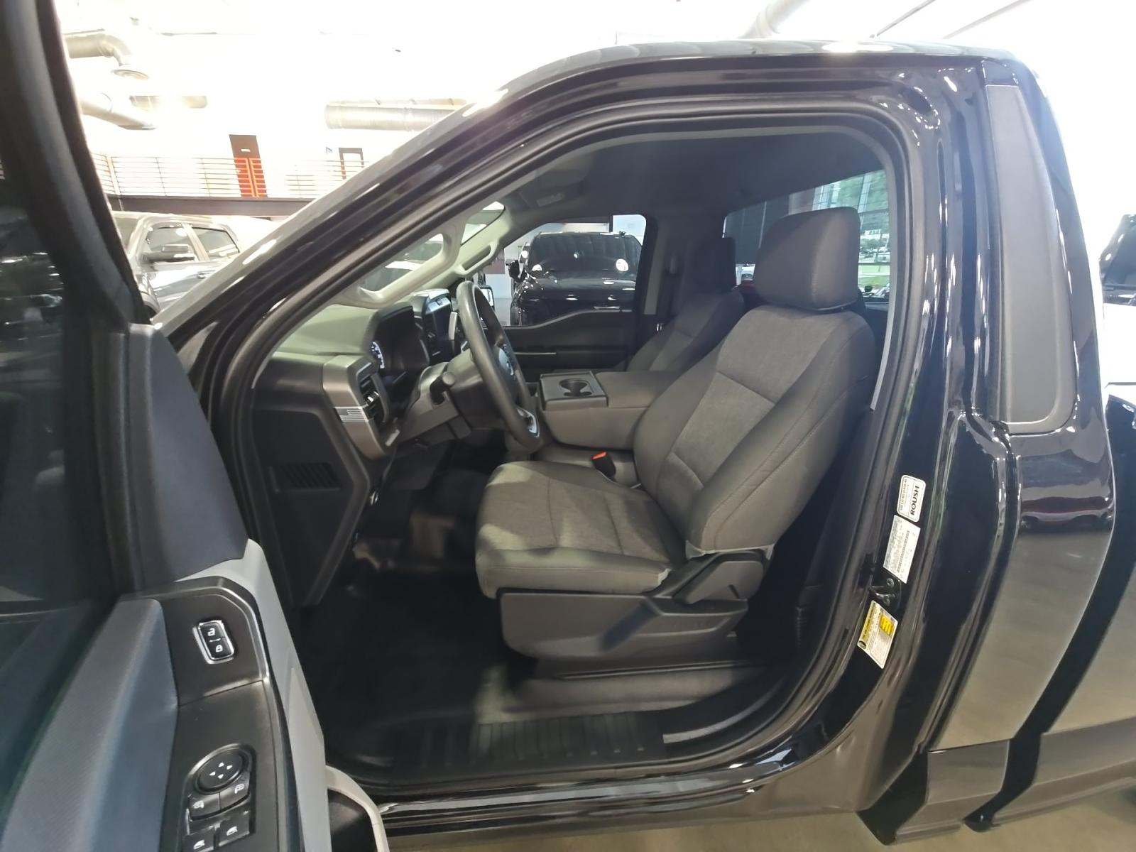 2026 Ford F-150 XL AWD