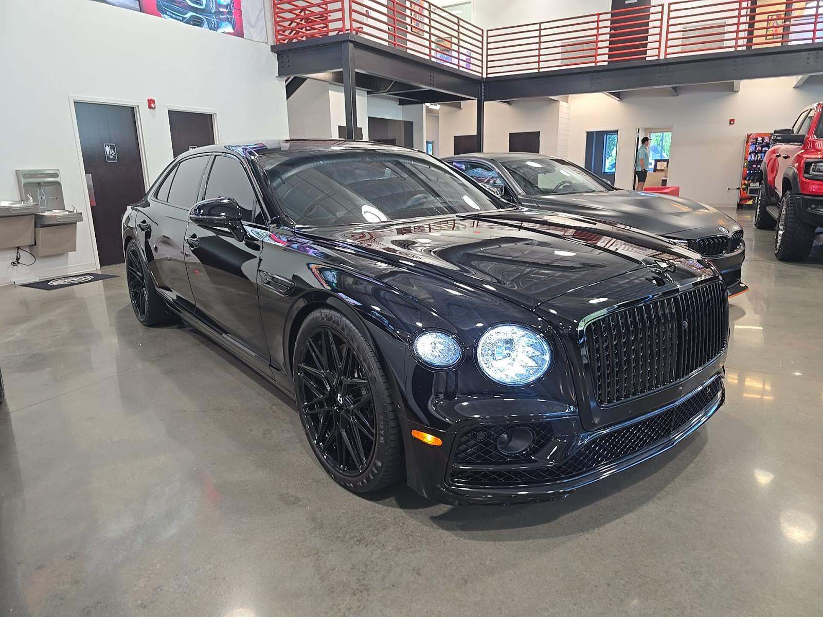 2022 Bentley Flying Spur V8 AWD