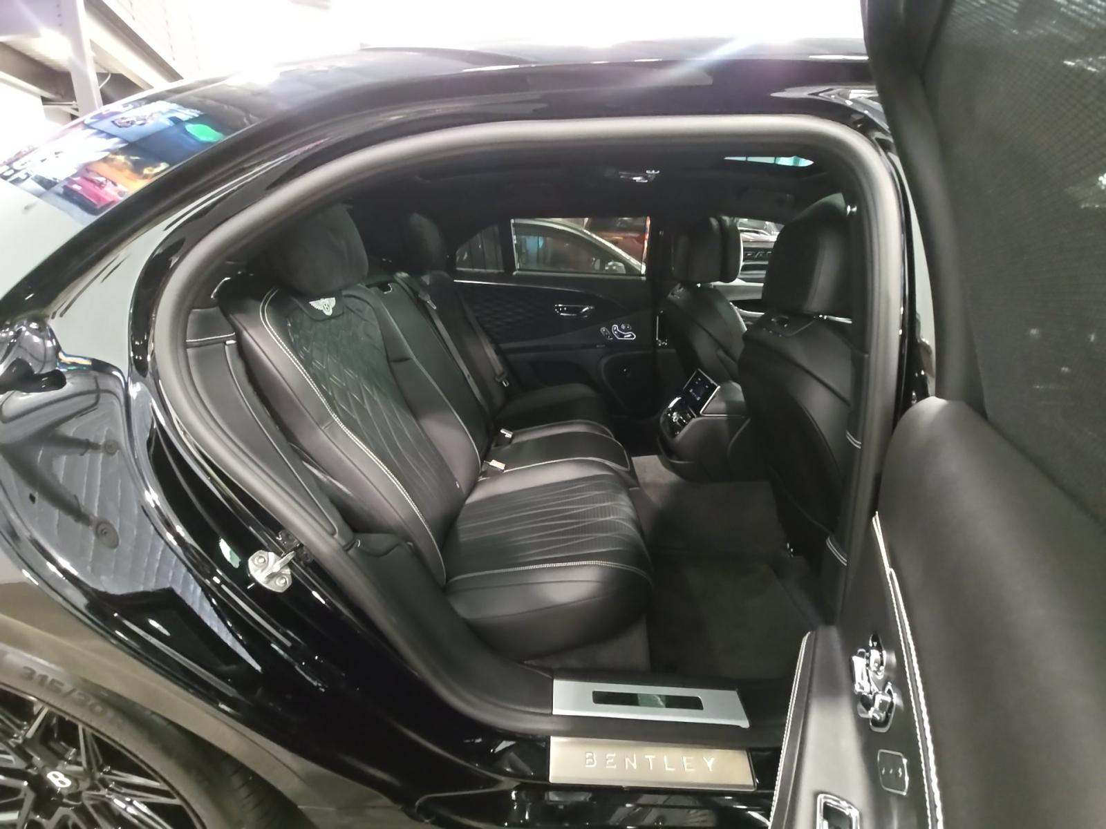 2022 Bentley Flying Spur V8 AWD