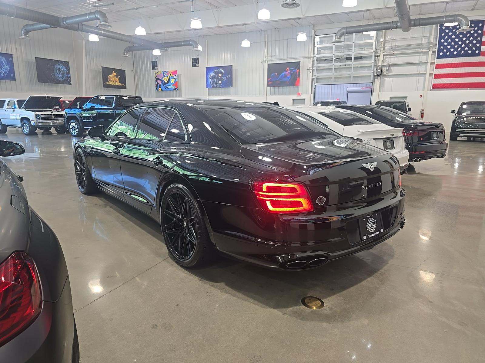 2022 Bentley Flying Spur V8 AWD
