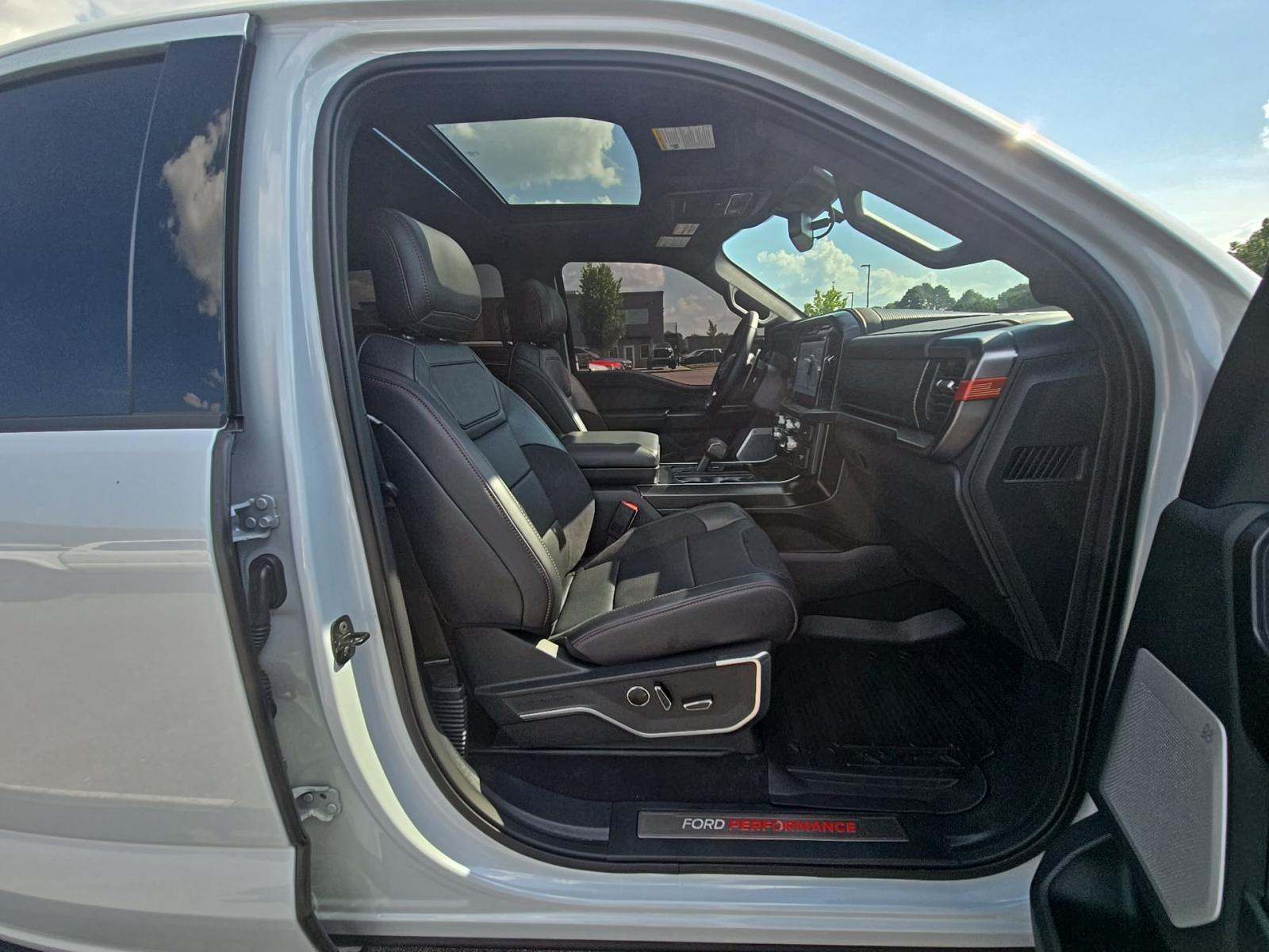 2025 Ford F-150 Raptor AWD