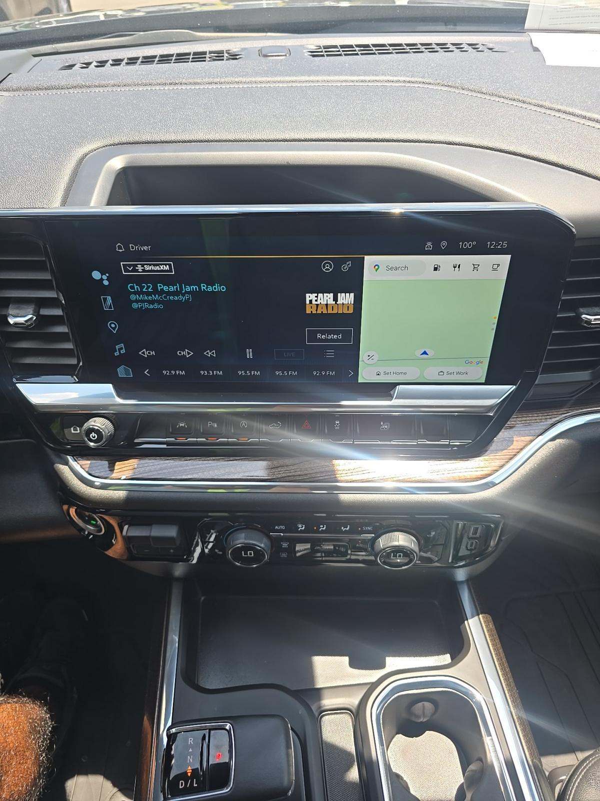2024 Chevrolet Silverado 1500 RST AWD