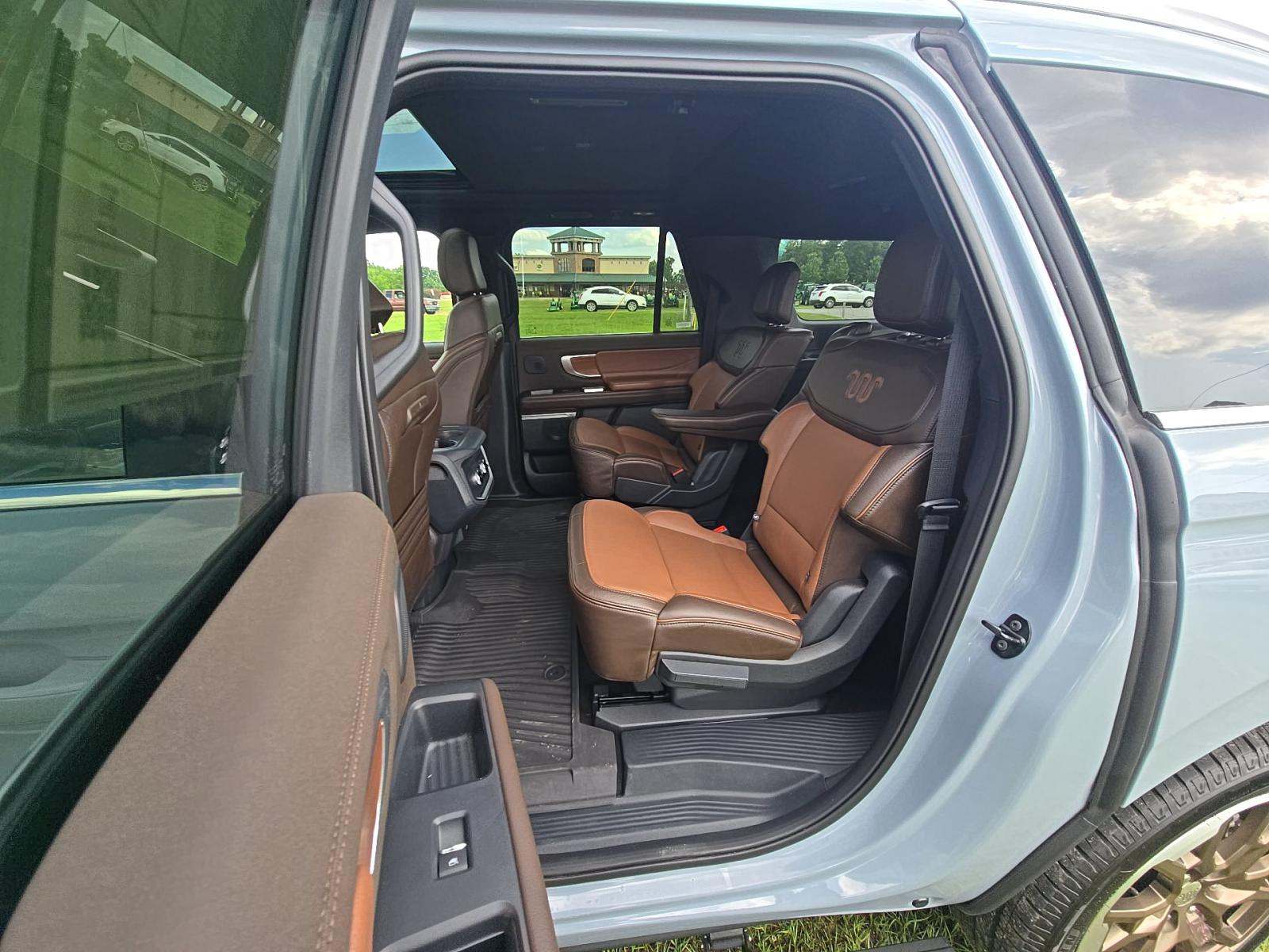 FORD EXPEDITION MAX - 9