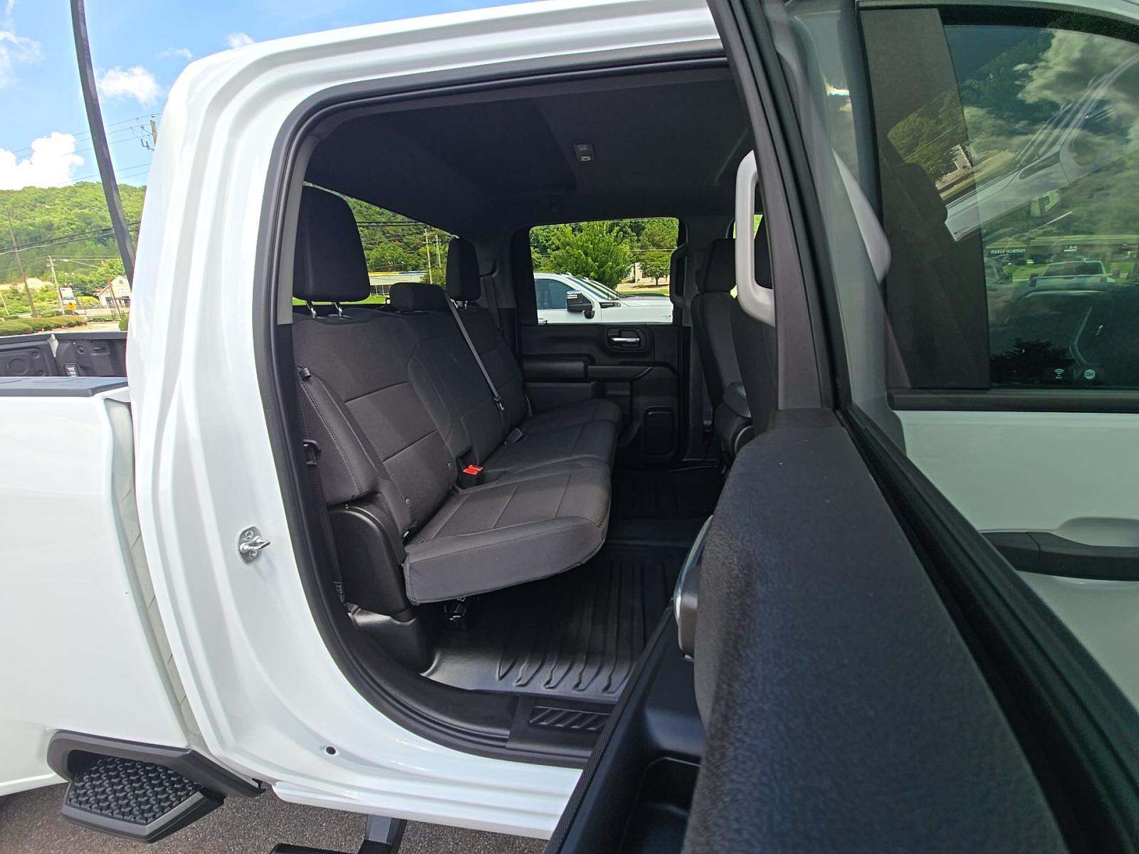 2025 Chevrolet Silverado 3500HD Work Truck AWD