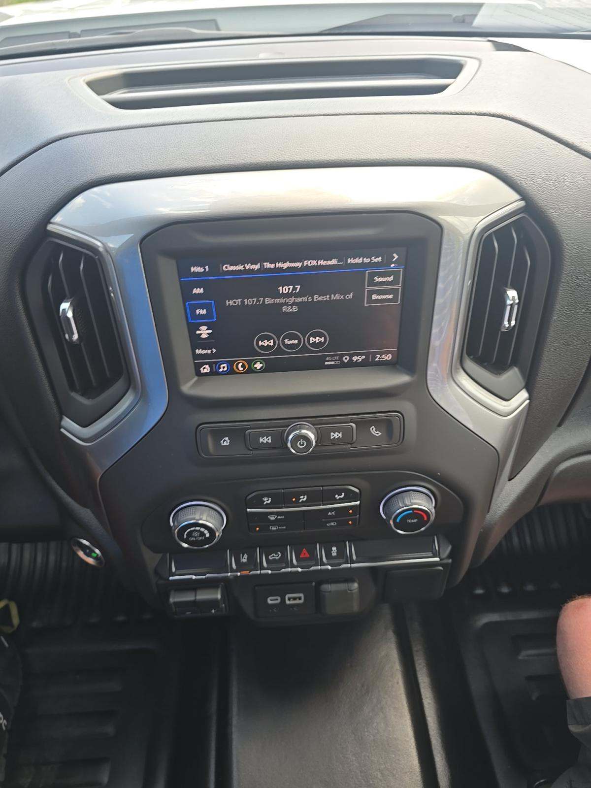 2025 Chevrolet Silverado 3500HD Work Truck AWD