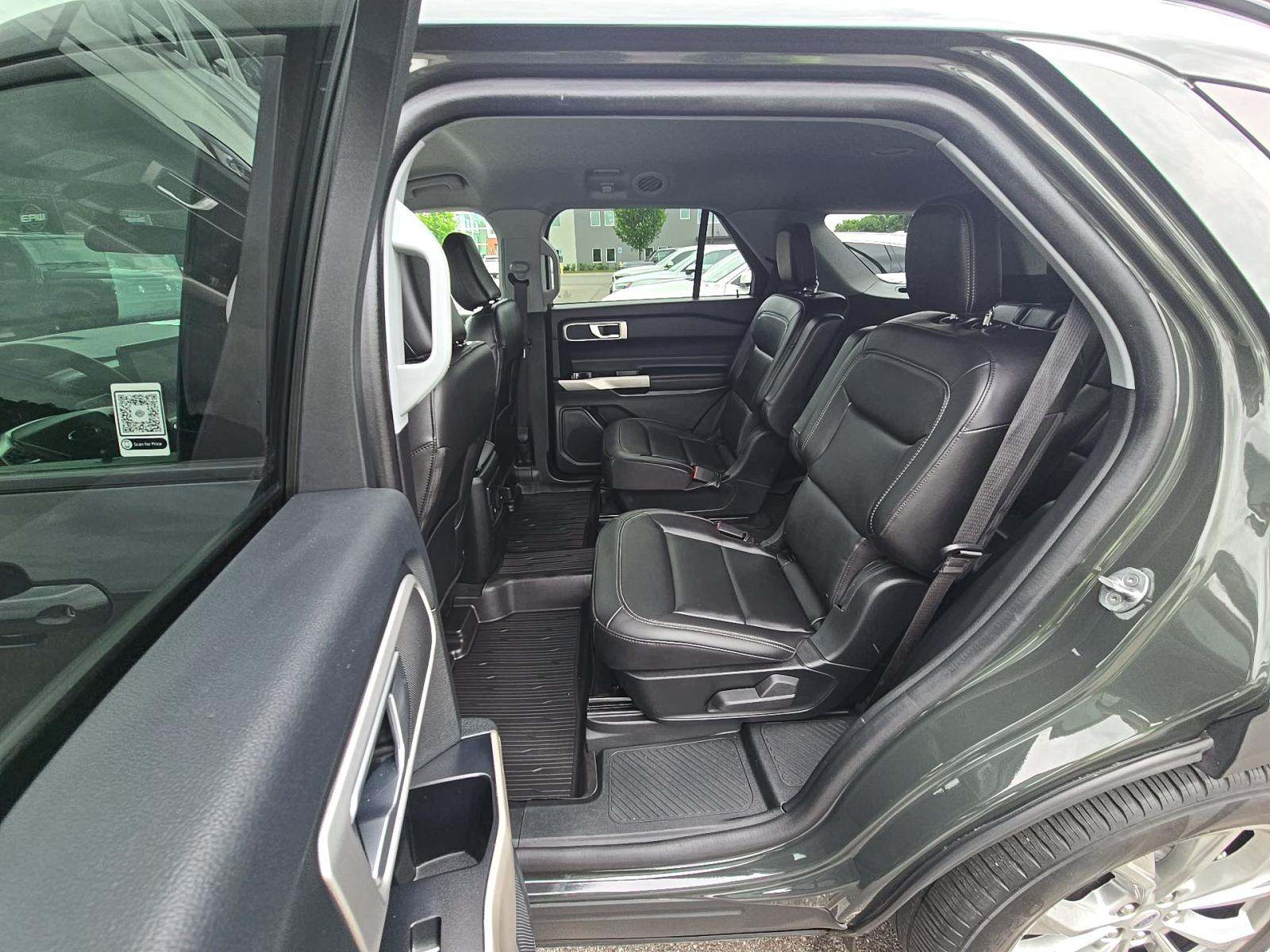 2023 Ford Explorer XLT RWD